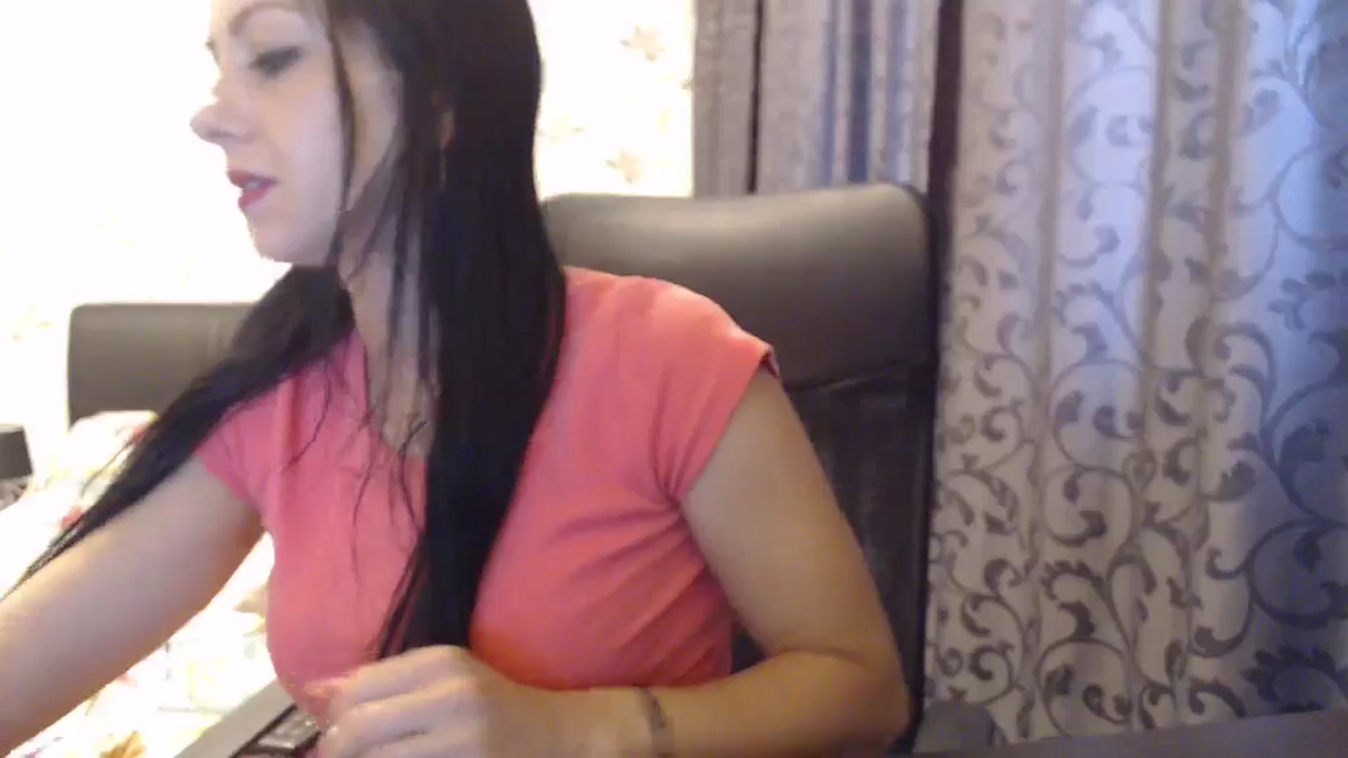 Gallery image thumbnail from Maya19fun's myfreecams stream on, 05/17/2025, 13:29 image 11 of 20