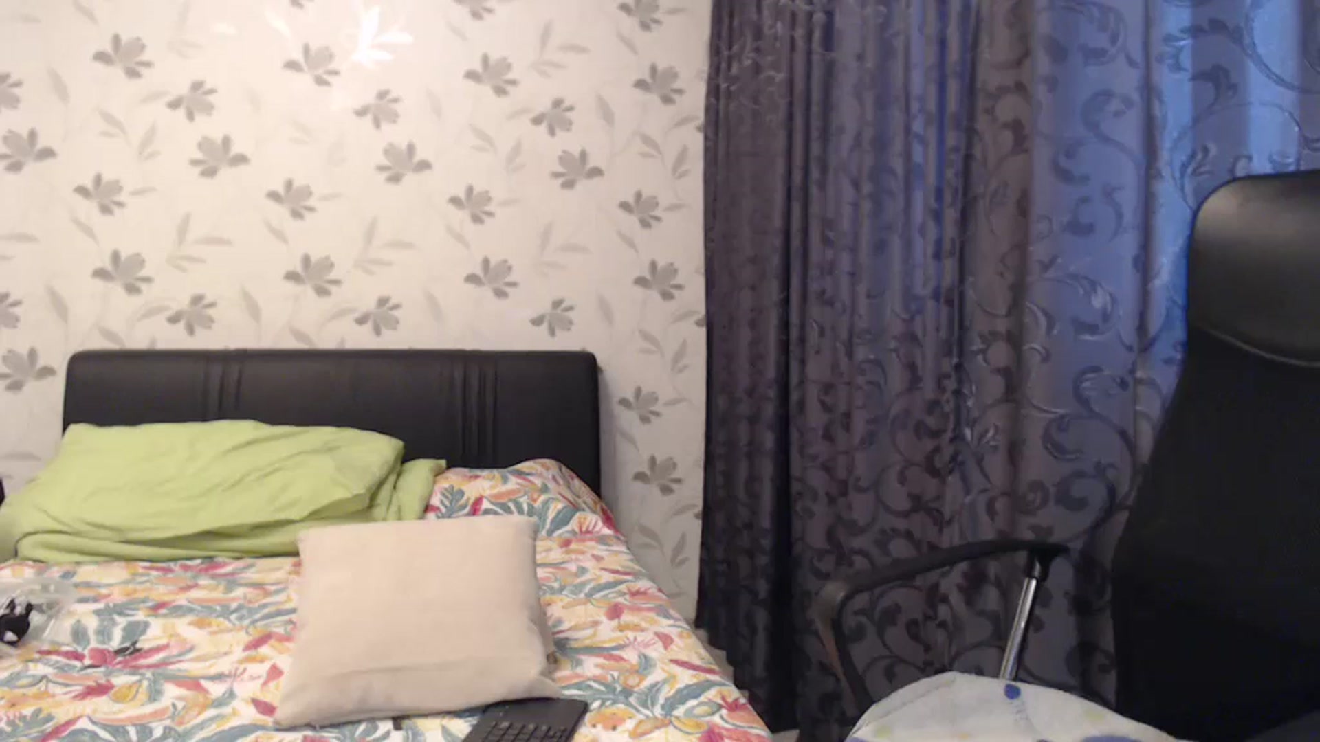 Gallery image thumbnail from Maya19fun's myfreecams stream on, 06/18/2025, 08:07 image 17 of 20