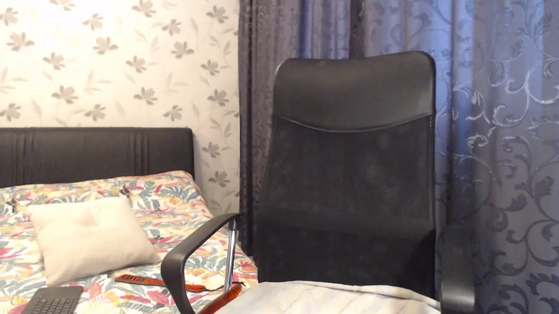 Gallery image thumbnail from Maya19fun's myfreecams stream on, 06/28/2025, 08:23 image 19 of 20