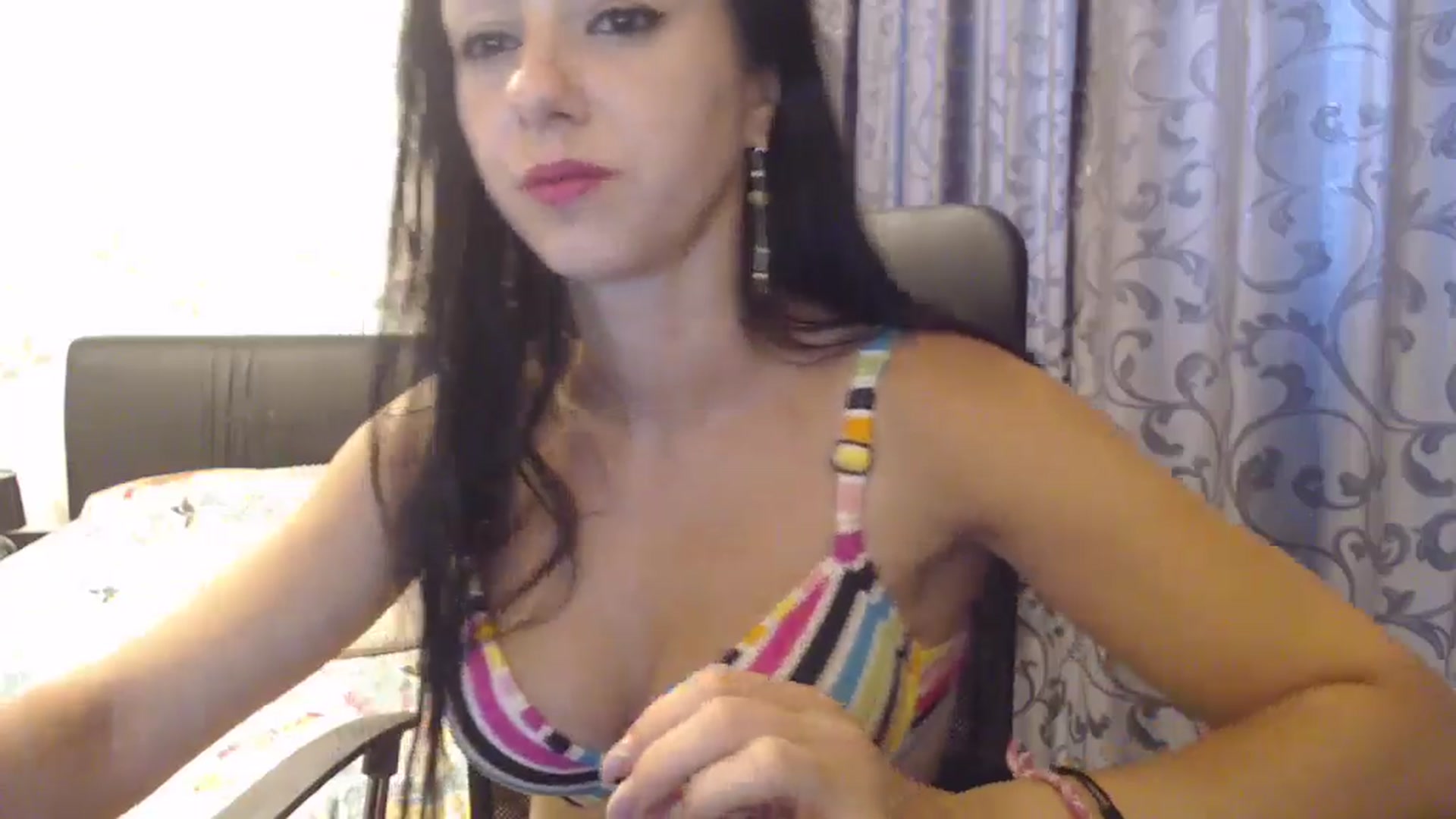 Gallery image thumbnail from Maya19fun's myfreecams stream on, 07/18/2025, 13:07 image 11 of 20