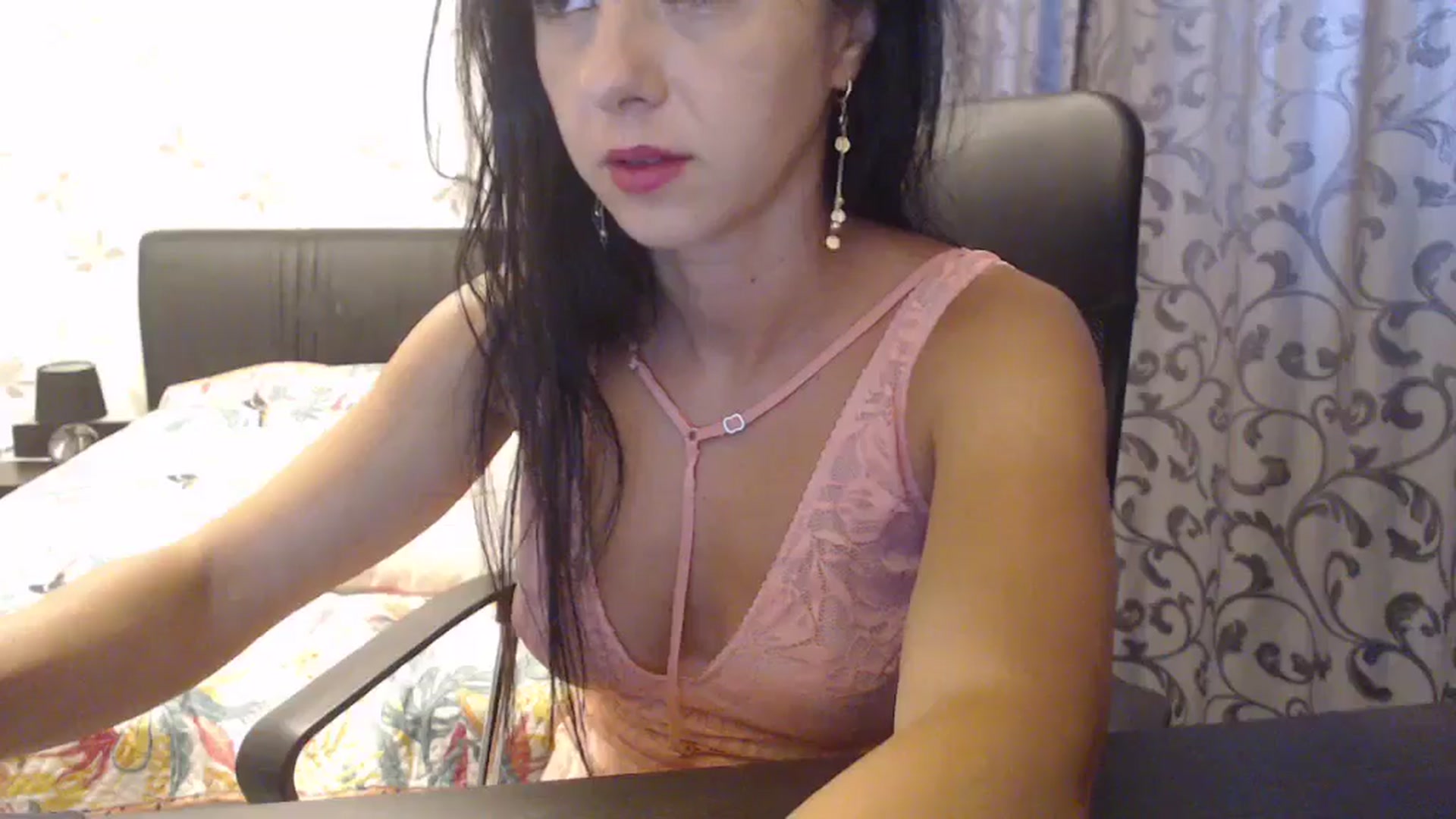 Gallery image thumbnail from Maya19fun's myfreecams stream on, 07/22/2025, 14:17 image 13 of 20