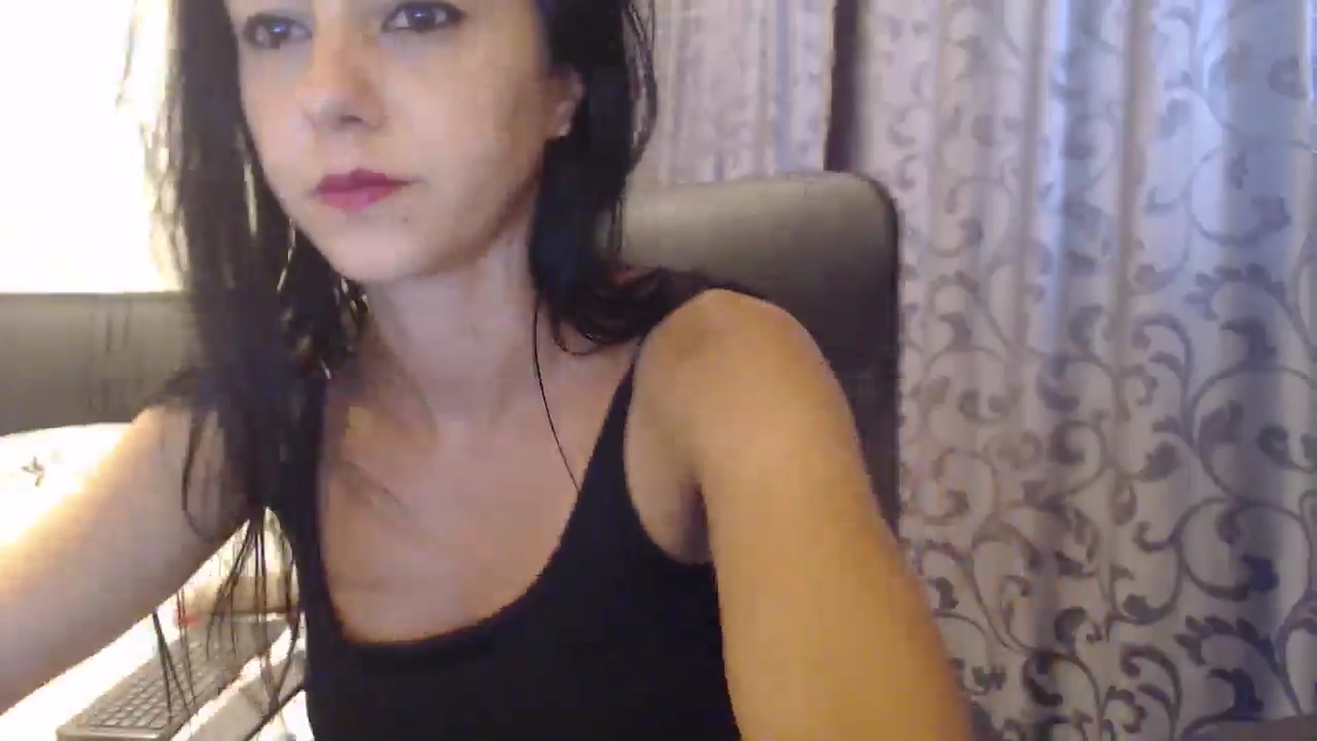 Gallery image thumbnail from Maya19fun's myfreecams stream on, 08/01/2025, 14:53 image 4 of 20