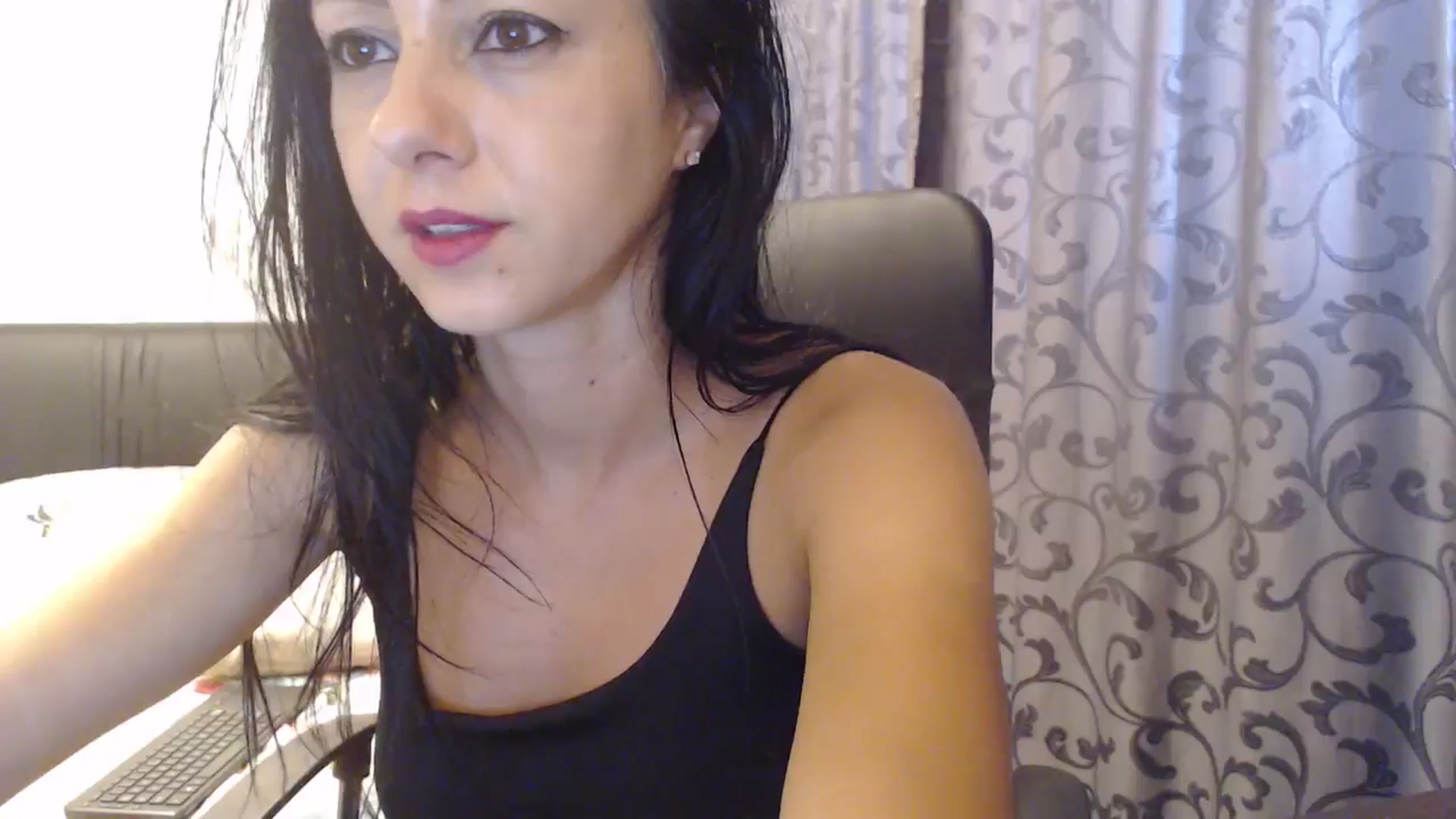 Gallery image thumbnail from Maya19fun's myfreecams stream on, 08/01/2025, 14:53 image 3 of 20