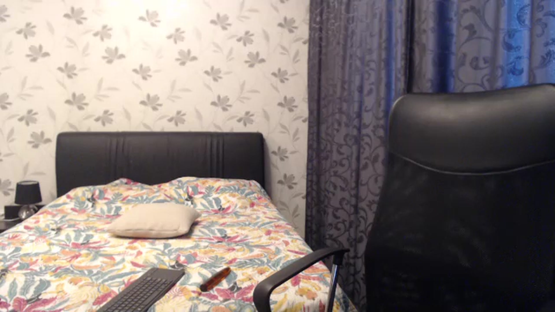 Gallery image thumbnail from Maya19fun's myfreecams stream on, 08/03/2025, 07:49 image 11 of 20