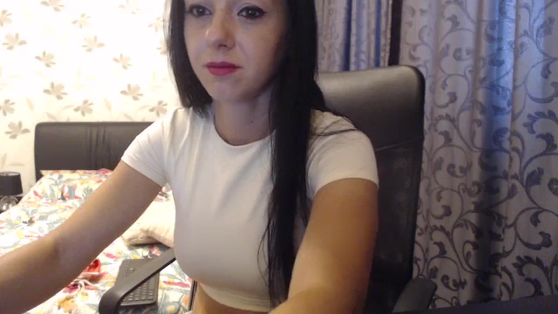 Gallery image thumbnail from Maya19fun's myfreecams stream on, 08/10/2025, 14:03 image 12 of 20