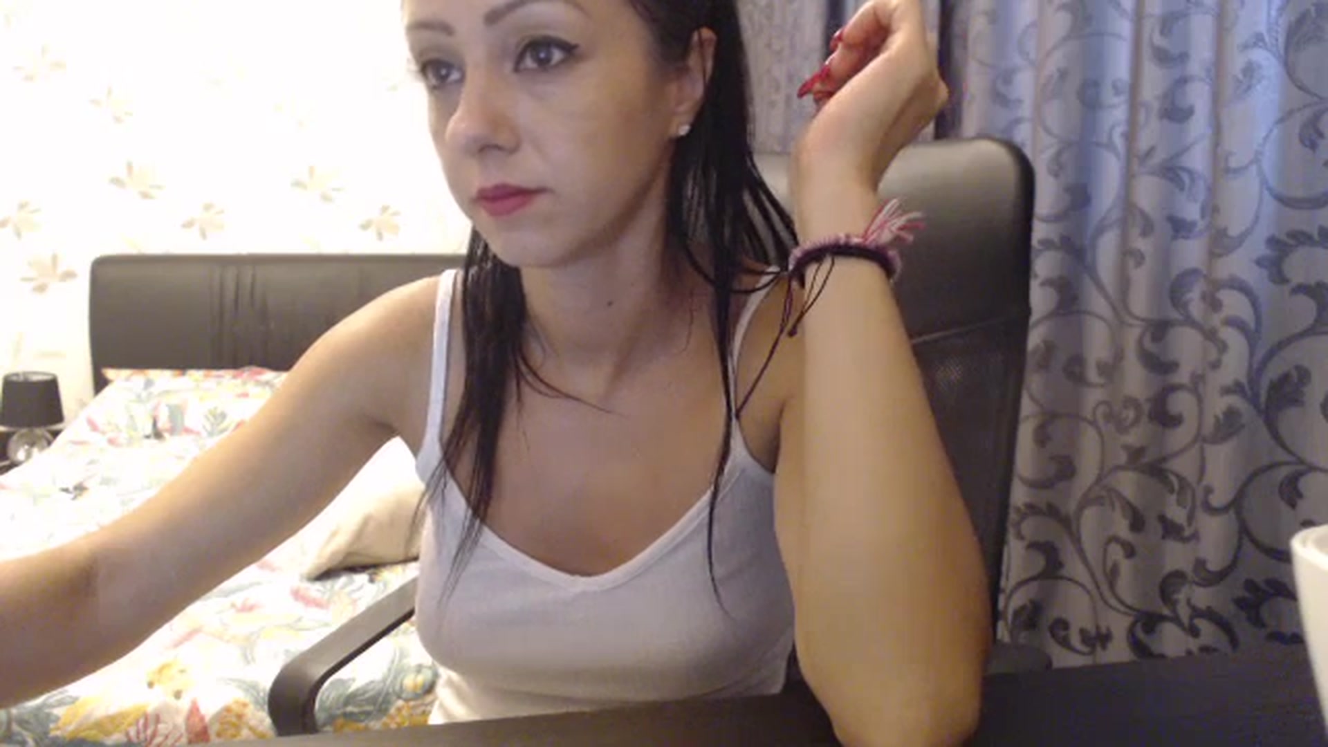 Gallery image thumbnail from Maya19fun's myfreecams stream on, 08/12/2025, 15:01 image 11 of 20