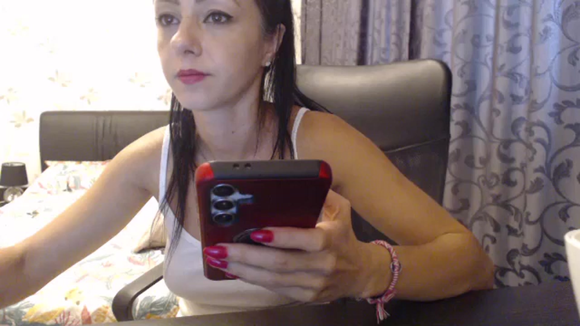 Gallery image thumbnail from Maya19fun's myfreecams stream on, 08/12/2025, 15:01 image 17 of 20