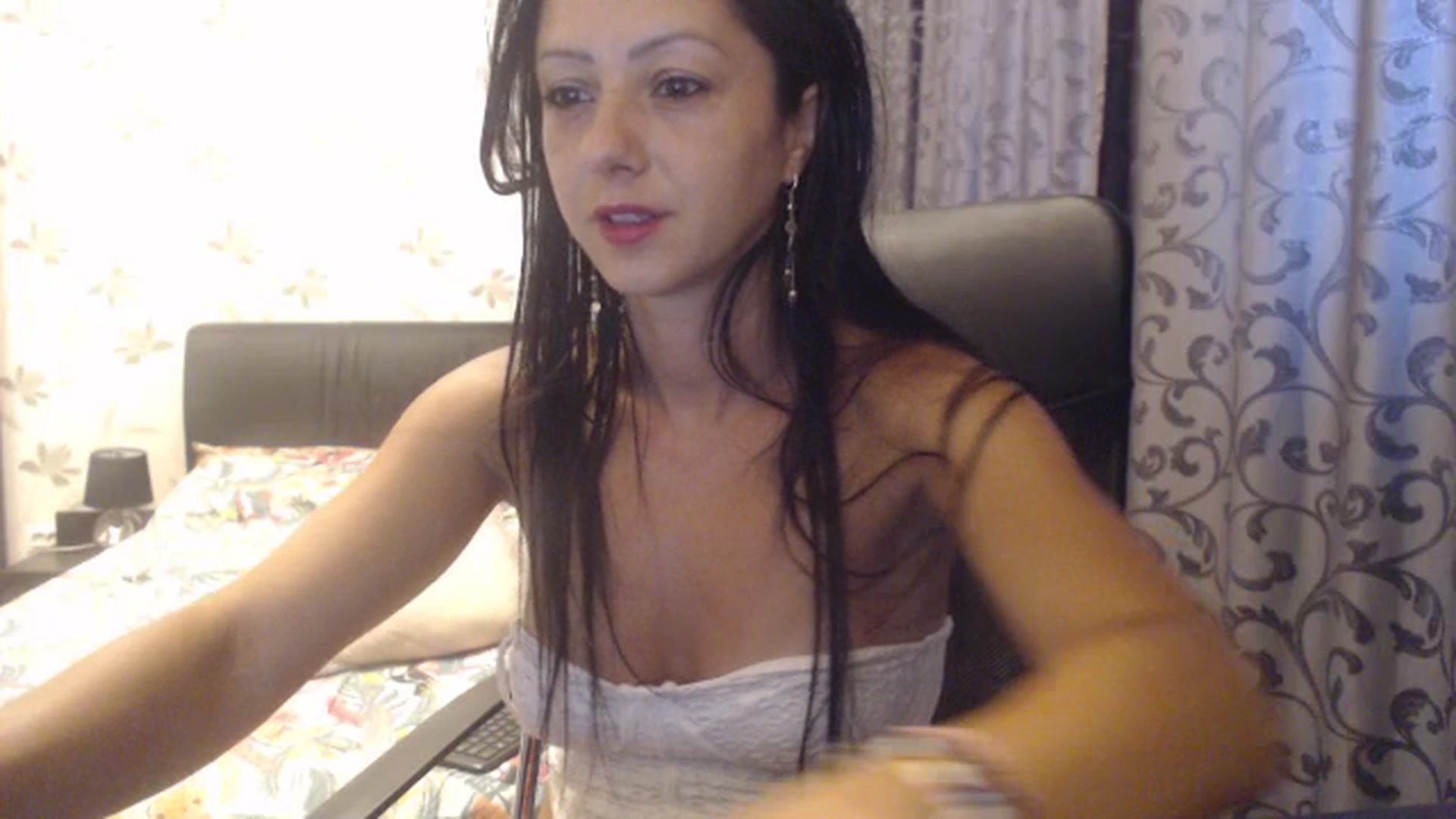 Gallery image thumbnail from Maya19fun's myfreecams stream on, 08/30/2025, 14:25 image 11 of 20