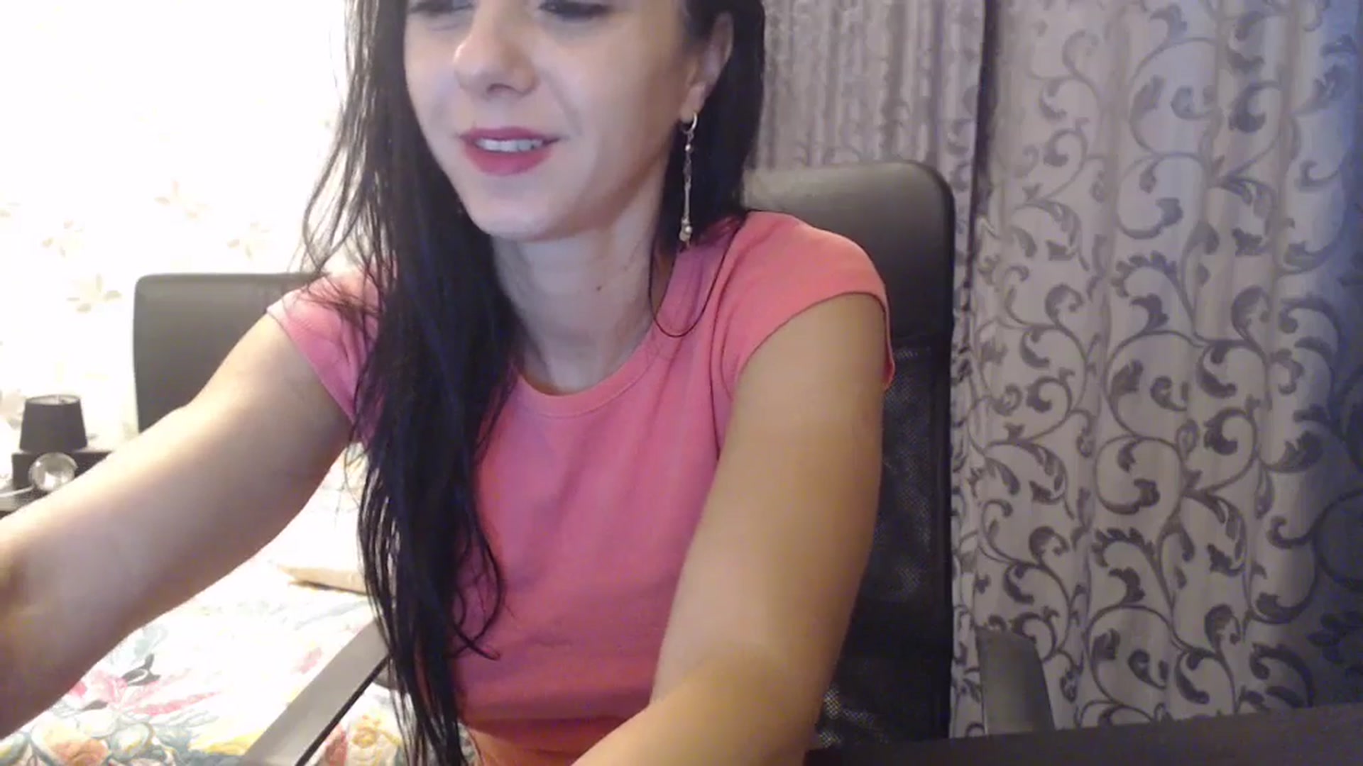 Gallery image thumbnail from Maya19fun's myfreecams stream on, 10/07/2025, 12:55 image 3 of 20