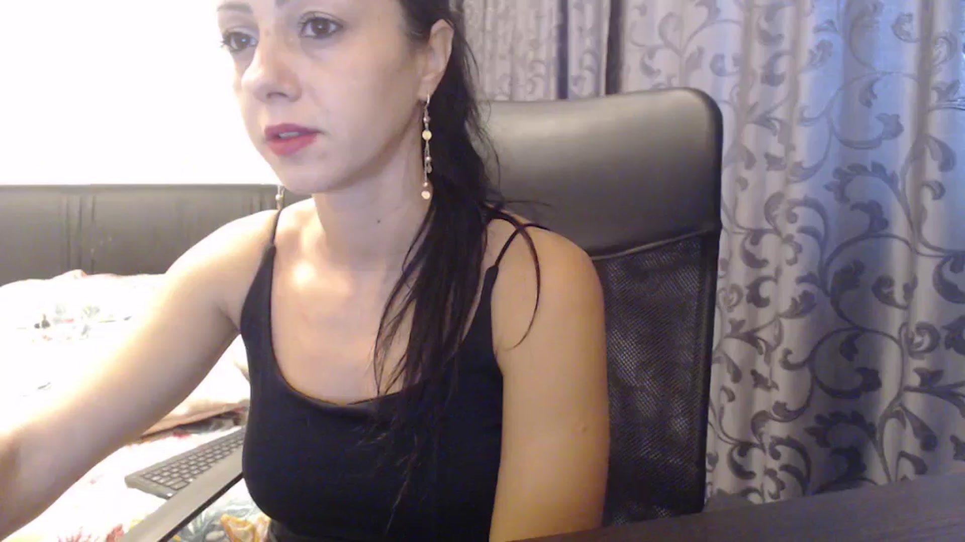 Gallery image thumbnail from Maya19fun's myfreecams stream on, 10/08/2025, 13:07 image 6 of 20