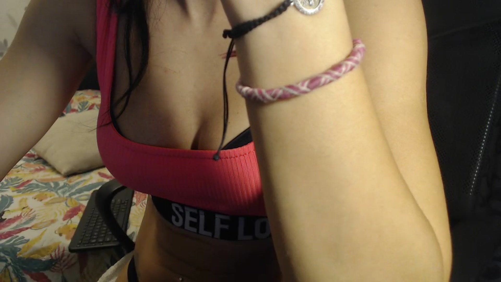 Gallery image thumbnail from Maya19fun's myfreecams stream on, 10/15/2025, 07:20 image 15 of 20