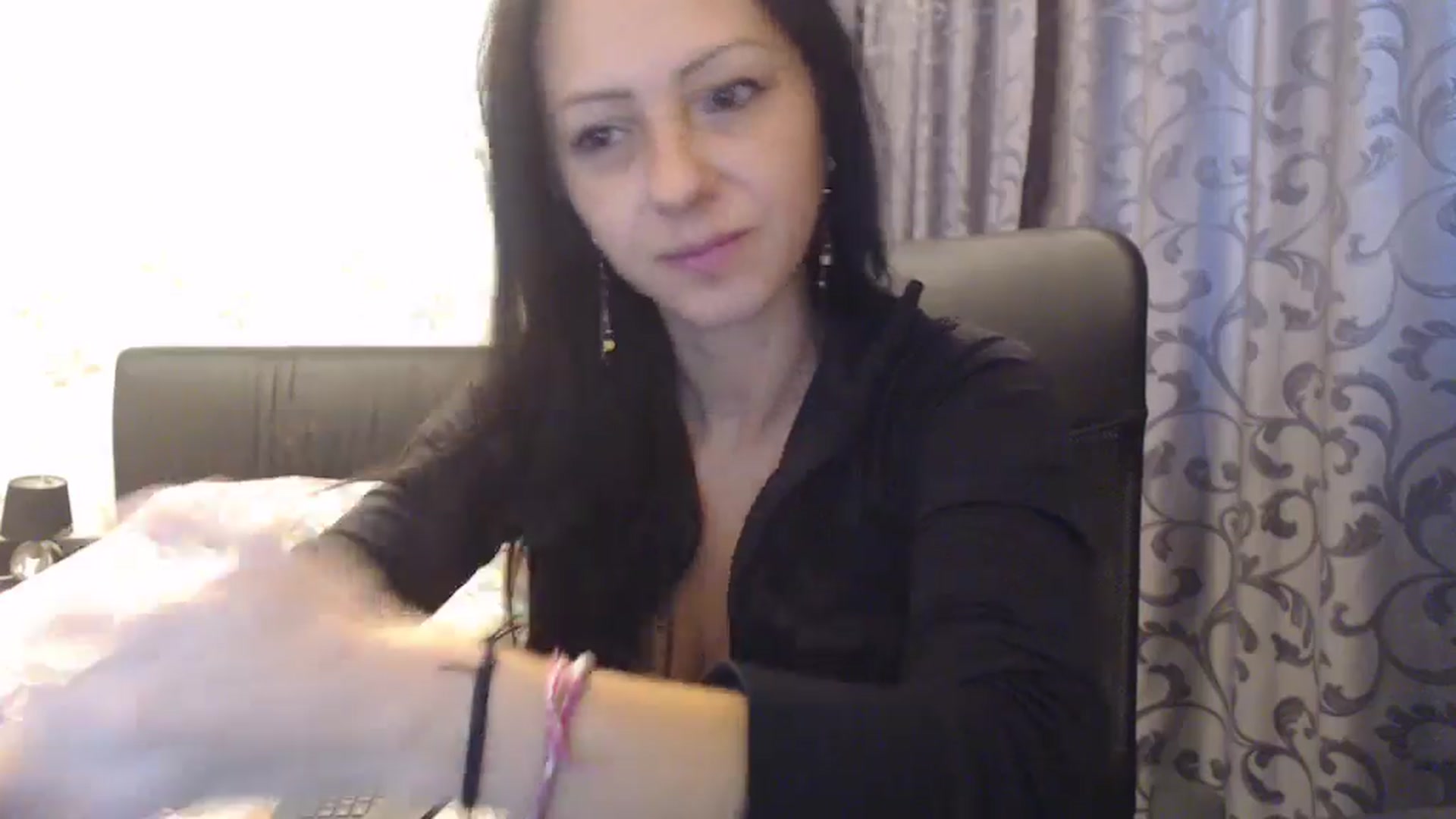 Gallery image thumbnail from Maya19fun's myfreecams stream on, 10/16/2025, 07:30 image 16 of 20