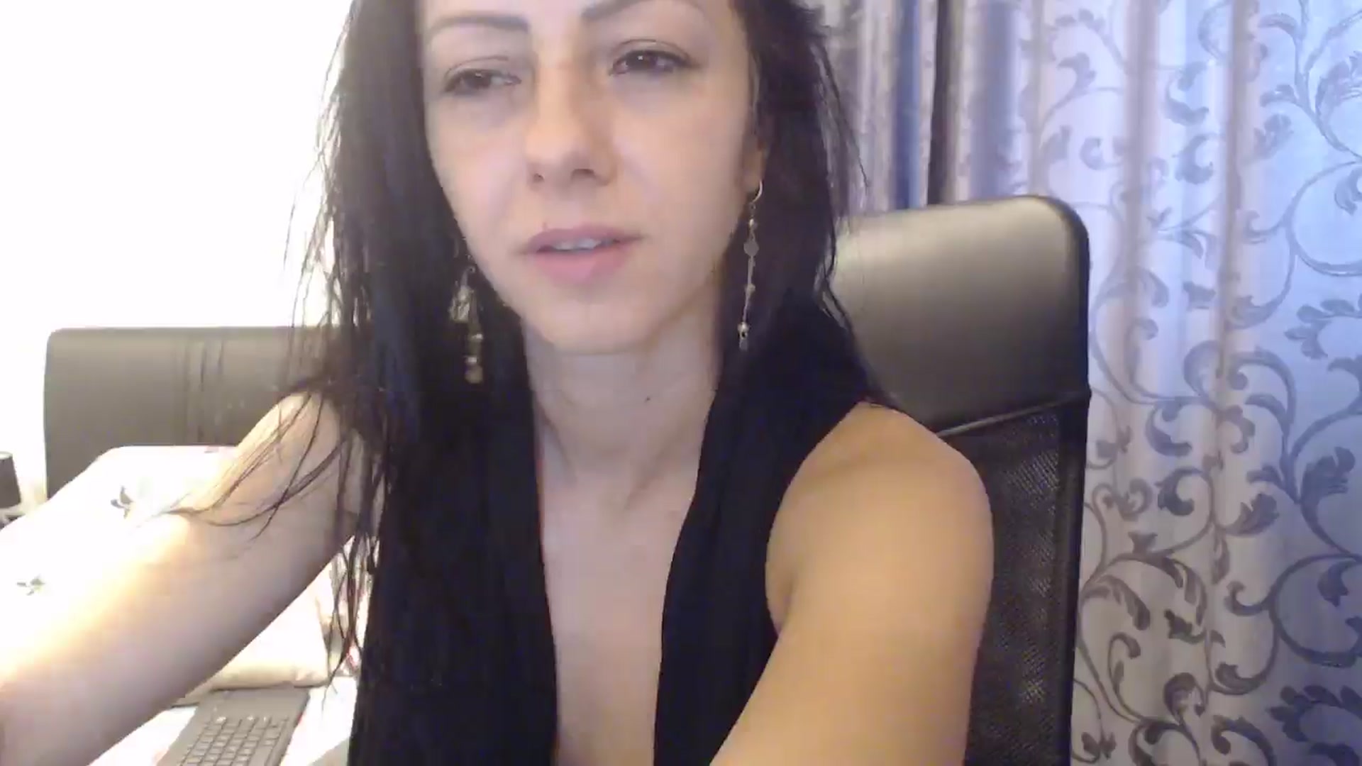 Gallery image thumbnail from Maya19fun's myfreecams stream on, 10/23/2025, 07:16 image 18 of 20