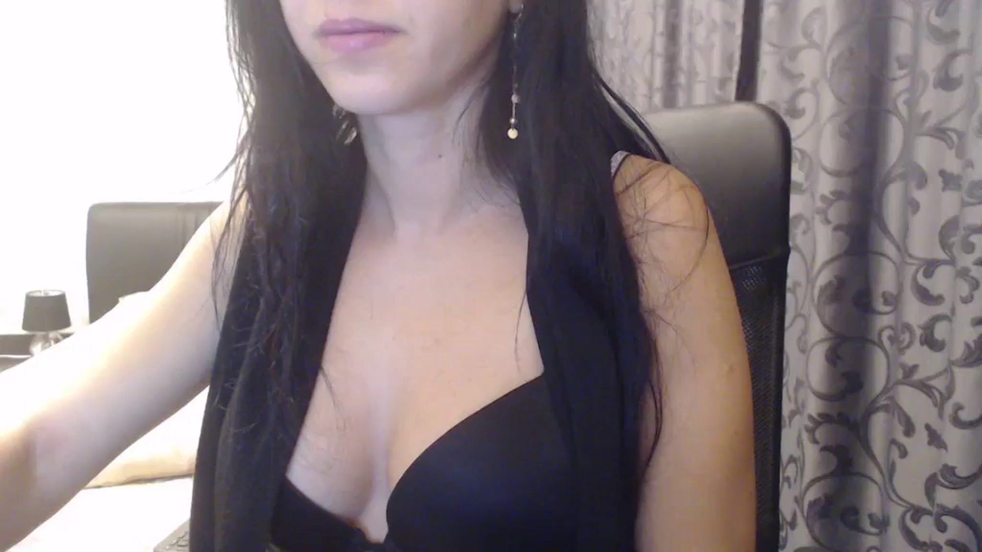 Gallery image thumbnail from Maya19fun's myfreecams stream on, 10/25/2025, 20:21 image 11 of 20