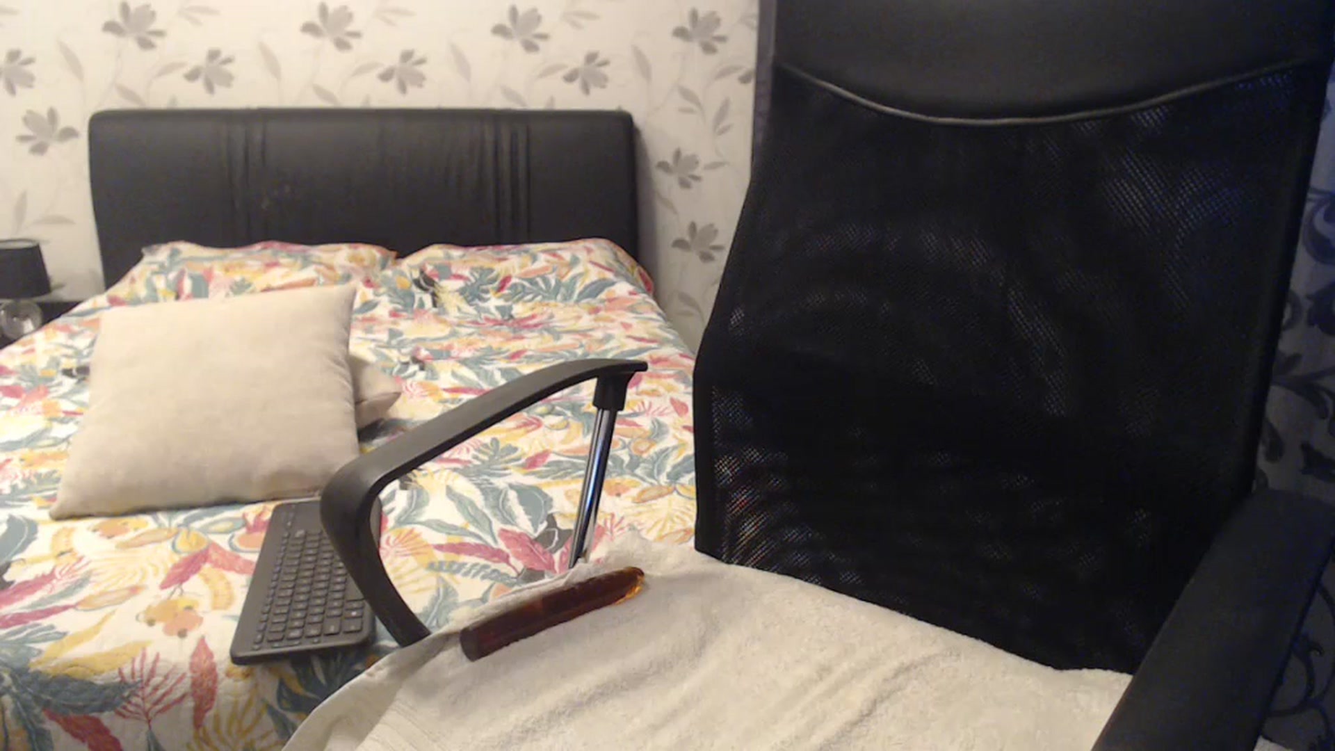 Gallery image thumbnail from Maya19fun's myfreecams stream on, 10/29/2025, 07:34 image 7 of 20