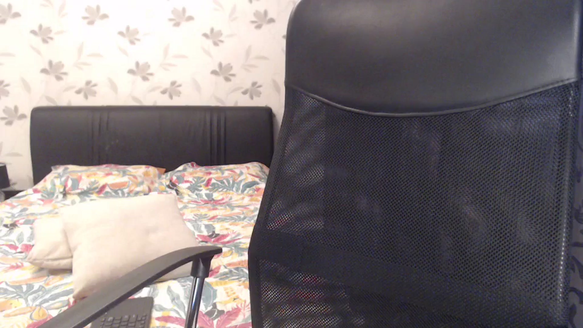 Gallery image thumbnail from Maya19fun's myfreecams stream on, 10/29/2025, 14:07 image 8 of 20
