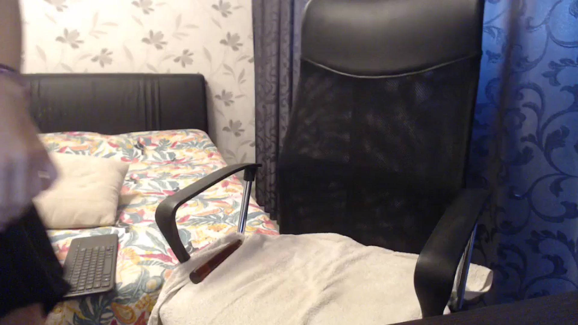 Gallery image thumbnail from Maya19fun's myfreecams stream on, 11/02/2025, 07:05 image 5 of 20