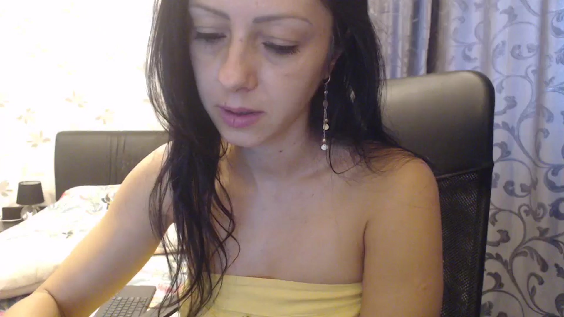Gallery image thumbnail from Maya19fun's myfreecams stream on, 11/03/2025, 08:00 image 4 of 20
