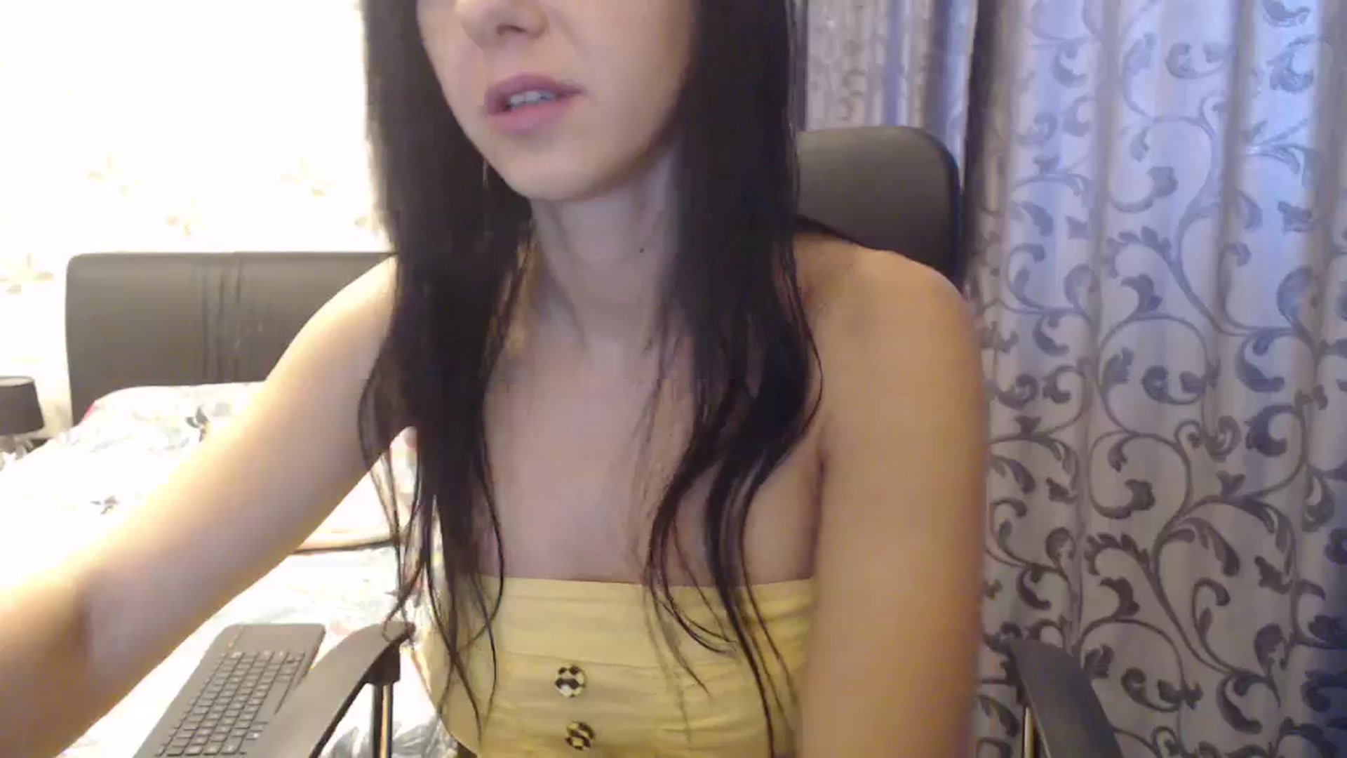 Gallery image thumbnail from Maya19fun's myfreecams stream on, 11/03/2025, 08:00 image 14 of 20