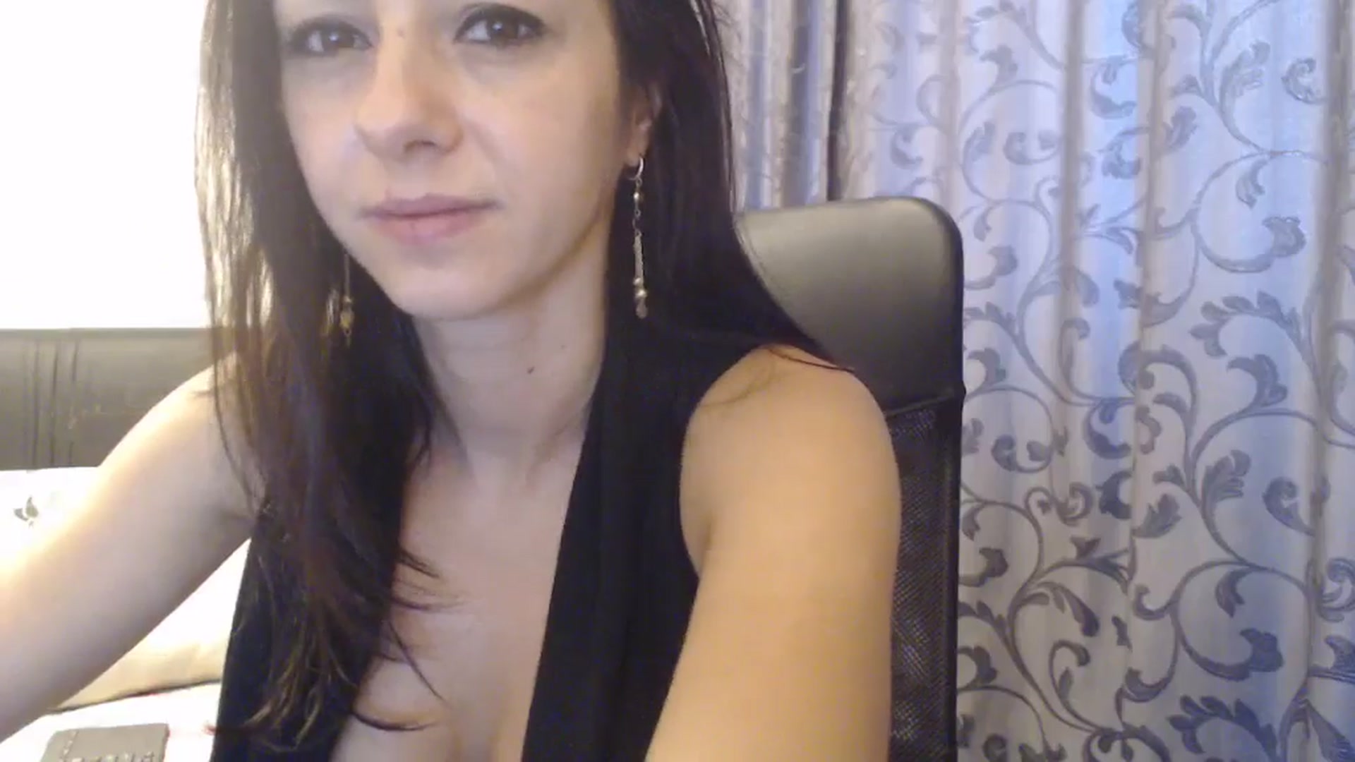 Gallery image thumbnail from Maya19fun's myfreecams stream on, 11/07/2025, 09:28 image 5 of 20