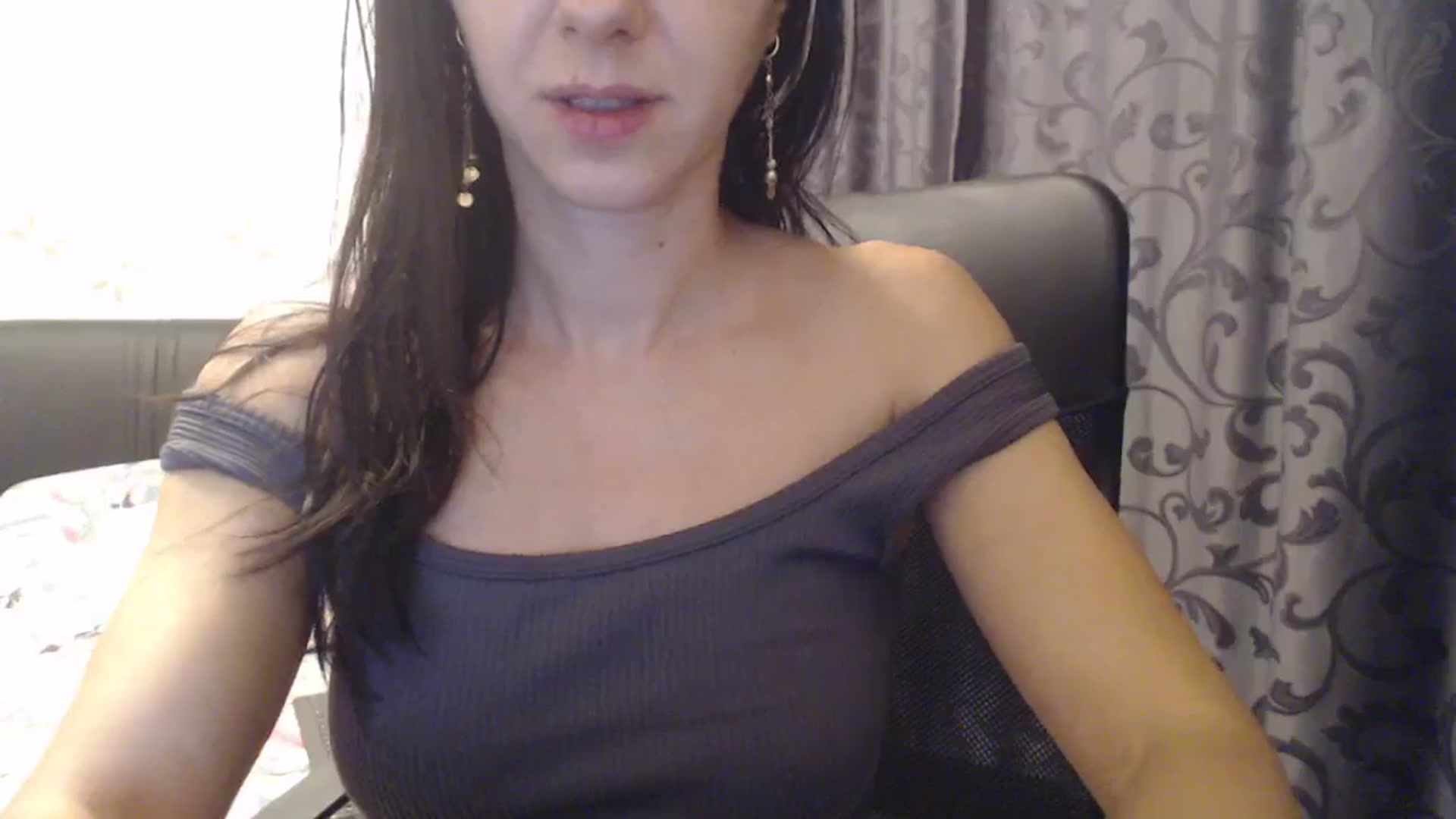 Gallery image thumbnail from Maya19fun's myfreecams stream on, 11/08/2025, 15:20 image 9 of 20