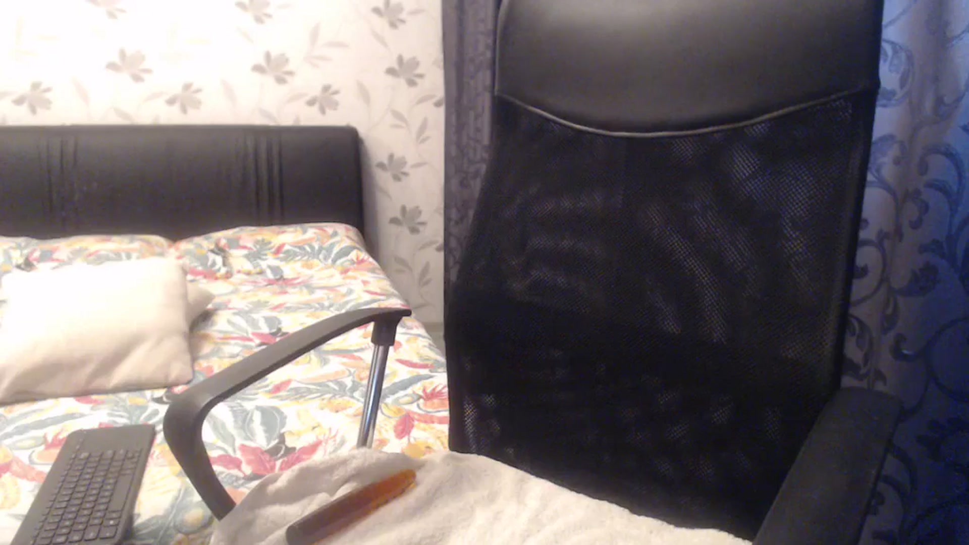 Gallery image thumbnail from Maya19fun's myfreecams stream on, 11/17/2025, 08:33 image 18 of 20