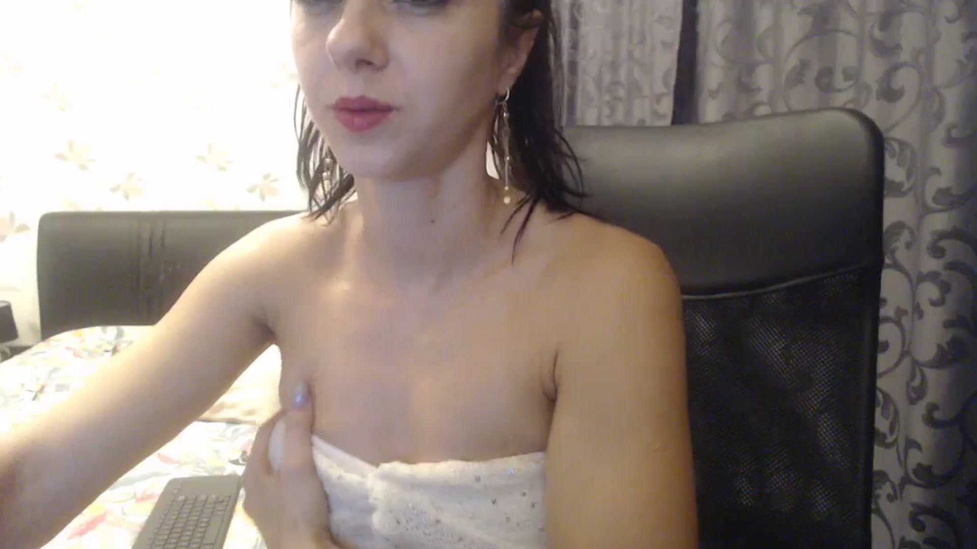 Gallery image thumbnail from Maya19fun's myfreecams stream on, 11/22/2025, 16:31 image 3 of 20