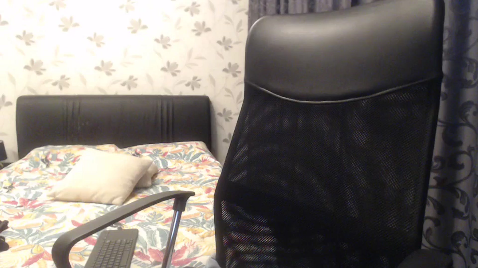 Gallery image thumbnail from Maya19fun's myfreecams stream on, 11/27/2025, 14:51 image 11 of 20