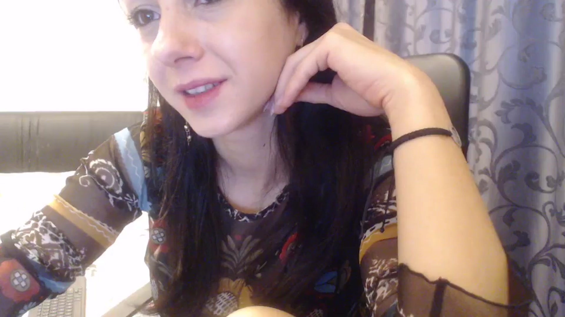 Gallery image thumbnail from Maya19fun's myfreecams stream on, 11/28/2025, 08:39 image 2 of 20