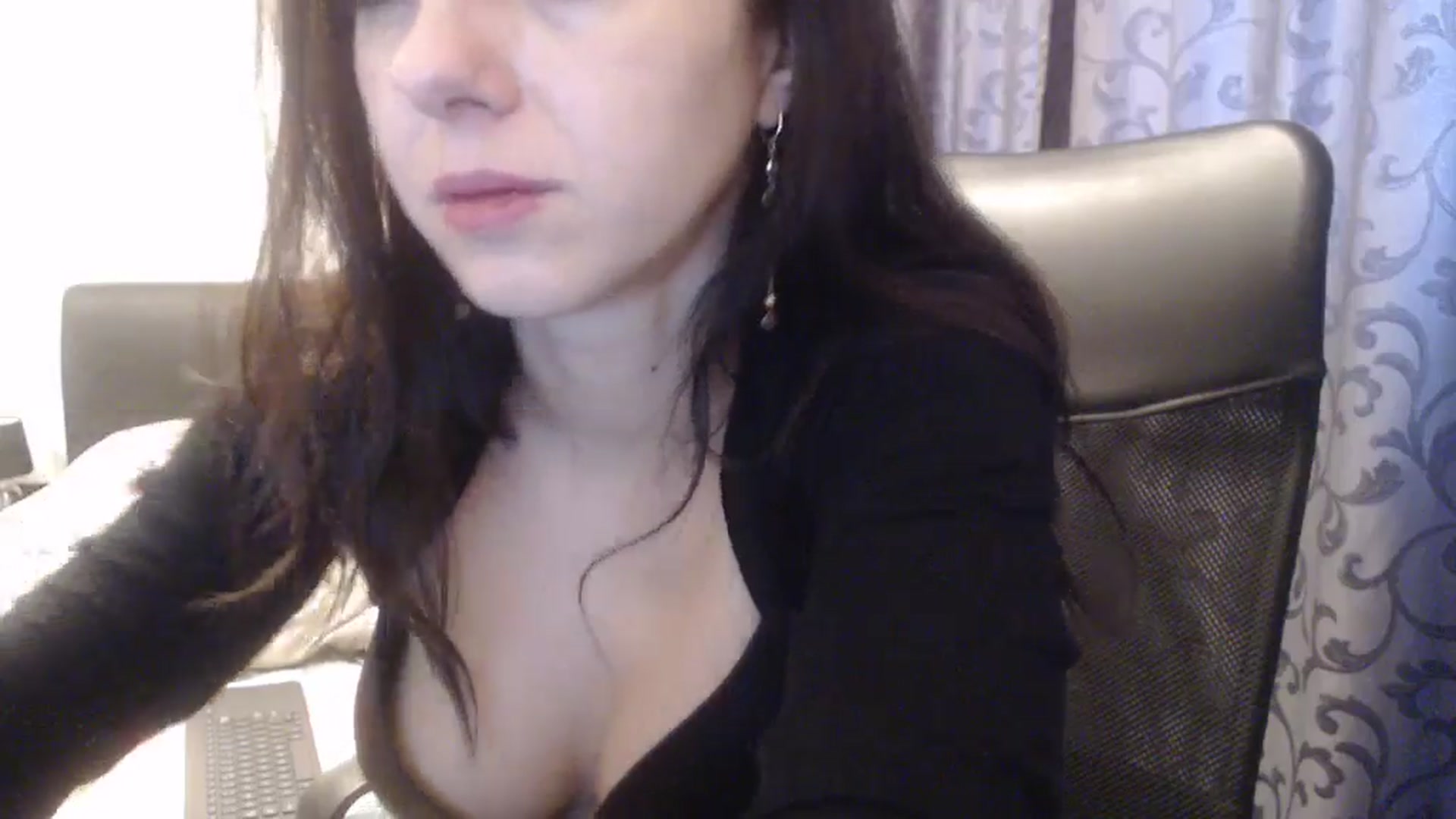Gallery image thumbnail from Maya19fun's myfreecams stream on, 12/02/2025, 09:13 image 17 of 20