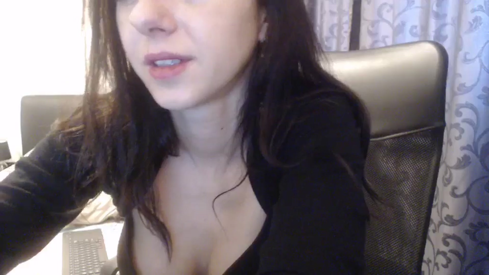 Gallery image thumbnail from Maya19fun's myfreecams stream on, 12/02/2025, 09:13 image 19 of 20