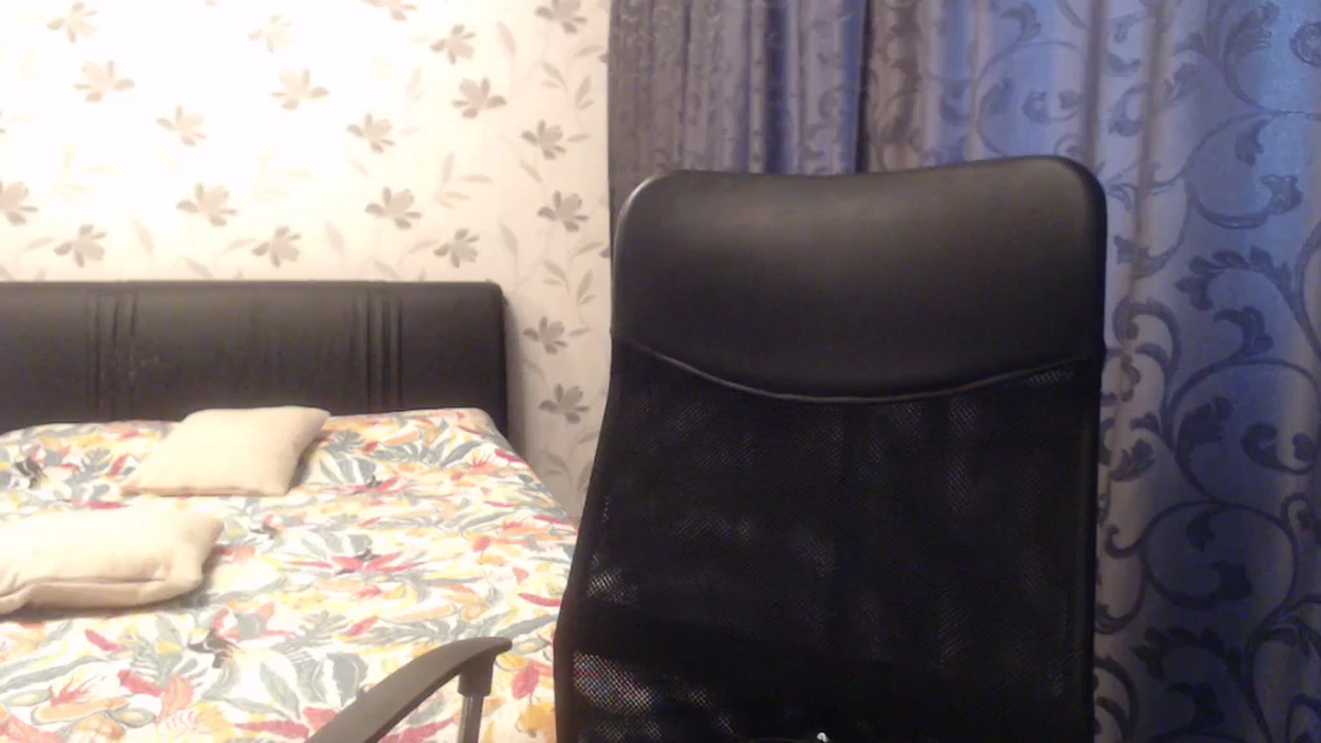 Gallery image thumbnail from Maya19fun's myfreecams stream on, 12/03/2025, 08:27 image 14 of 20
