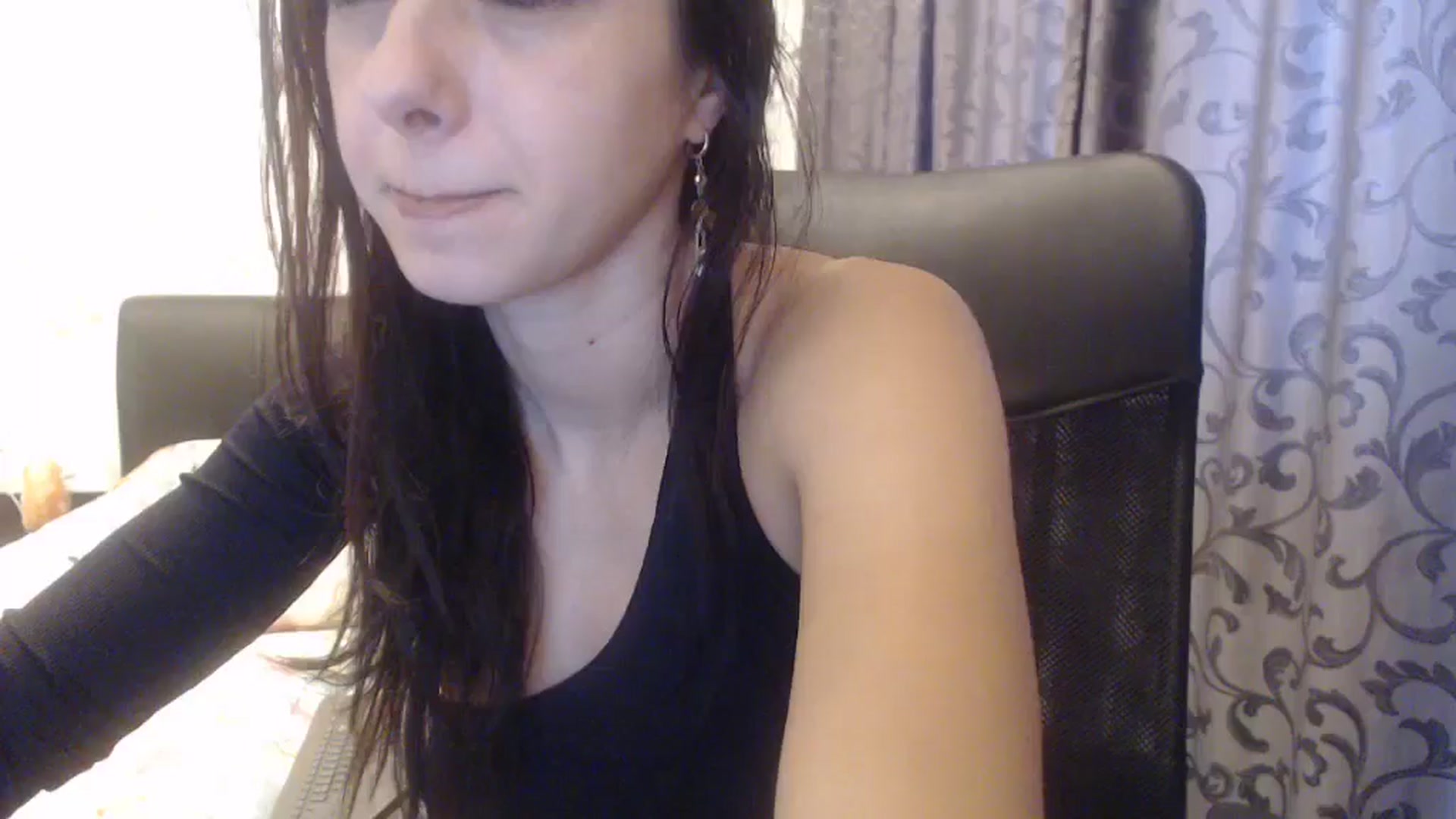 Gallery image thumbnail from Maya19fun's myfreecams stream on, 12/05/2025, 09:03 image 17 of 20