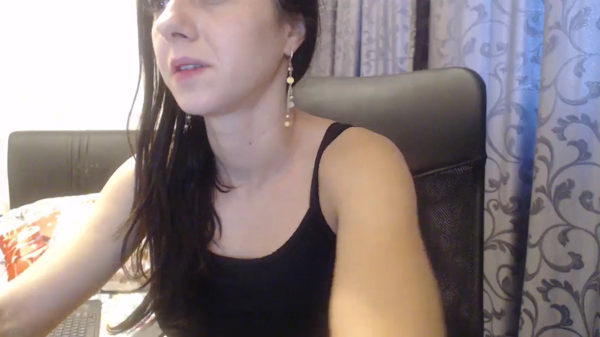 Gallery image thumbnail from Maya19fun's myfreecams stream on, 12/10/2025, 14:13 image 5 of 20