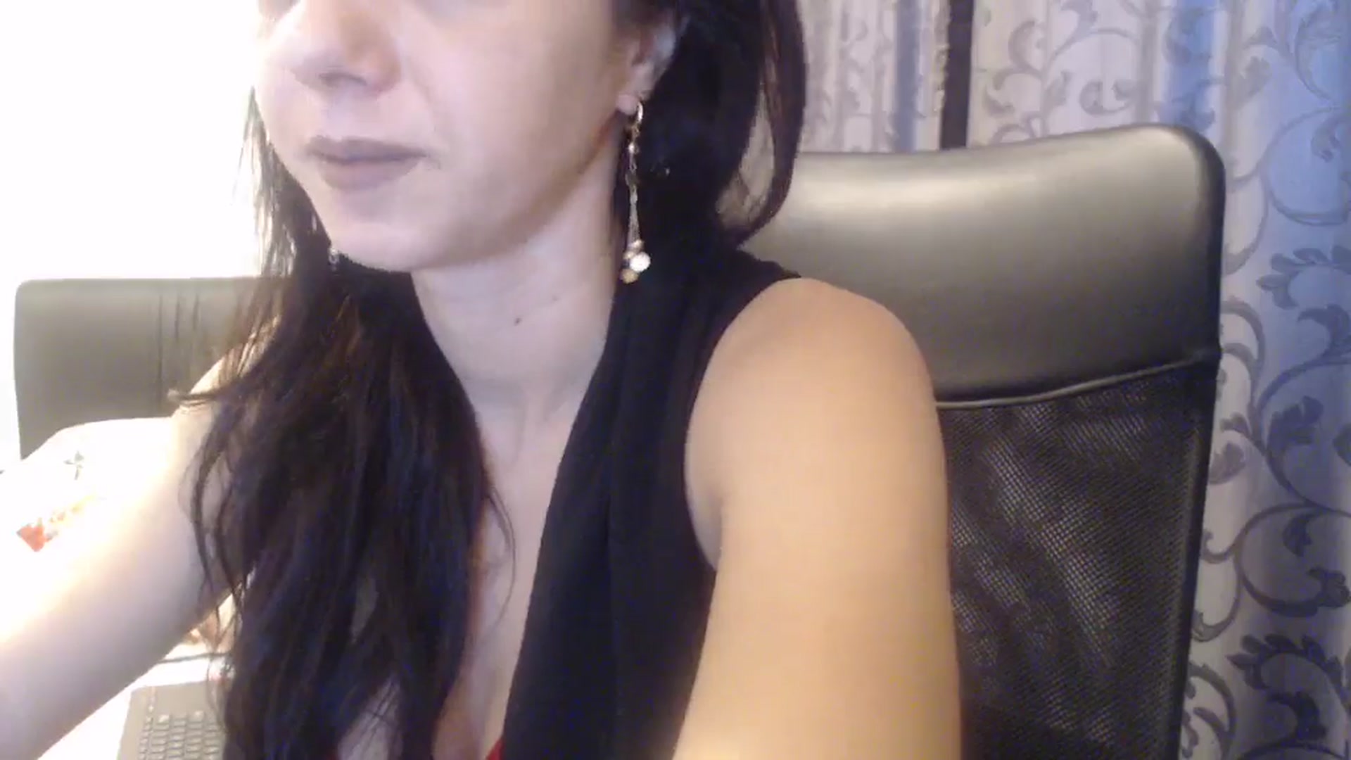 Gallery image thumbnail from Maya19fun's myfreecams stream on, 12/17/2025, 08:20 image 2 of 20