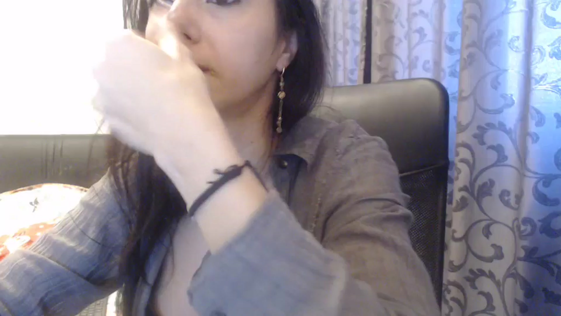 Gallery image thumbnail from Maya19fun's myfreecams stream on, 12/19/2025, 08:42 image 1 of 20