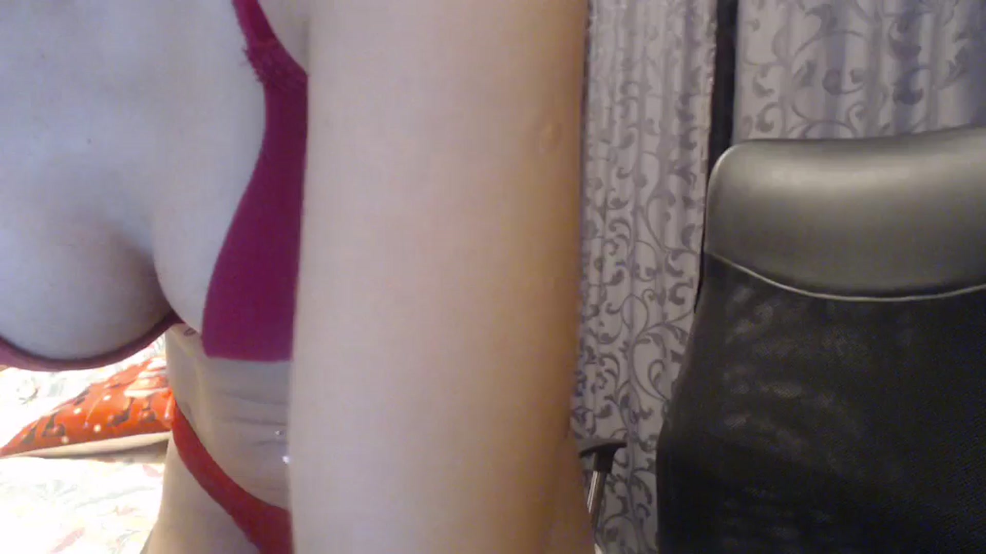 Gallery image thumbnail from Maya19fun's myfreecams stream on, 12/22/2025, 06:42 image 5 of 20