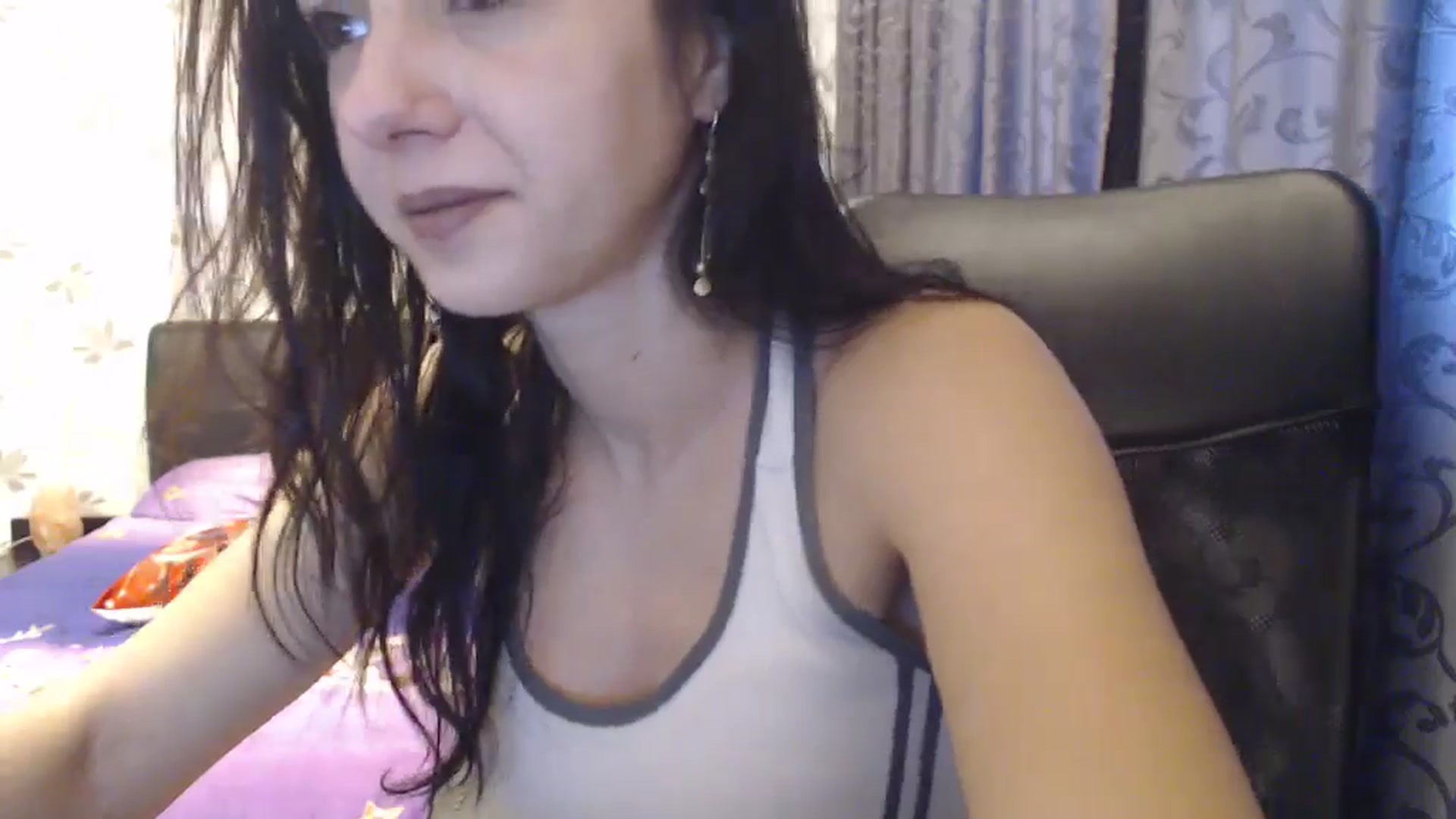 Gallery image thumbnail from Maya19fun's myfreecams stream on, 12/29/2025, 07:32 image 15 of 20