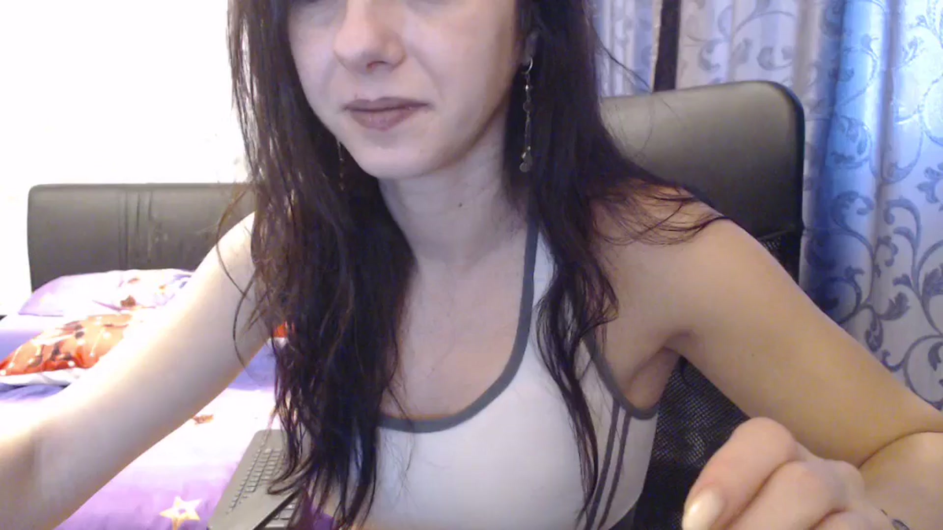 Gallery image thumbnail from Maya19fun's myfreecams stream on, 12/29/2025, 08:32 image 1 of 20
