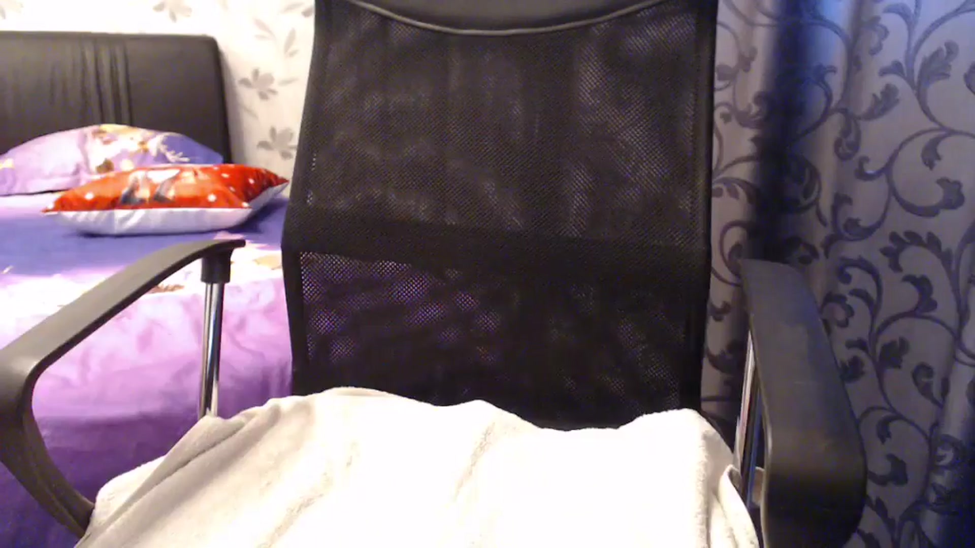 Gallery image thumbnail from Maya19fun's myfreecams stream on, 12/29/2025, 08:32 image 17 of 20