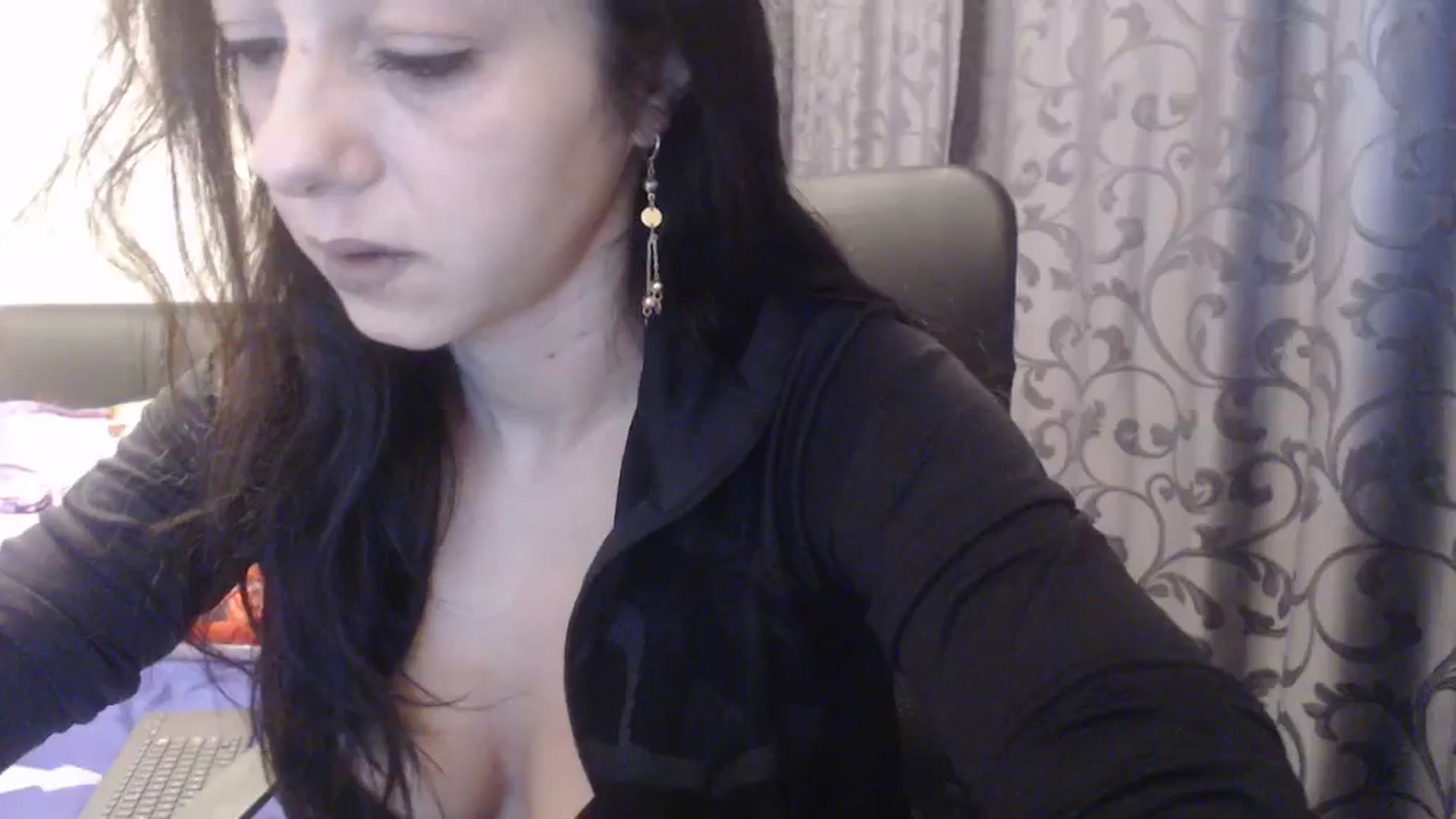 Gallery image thumbnail from Maya19fun's myfreecams stream on, 01/06/2026, 06:59 image 8 of 20