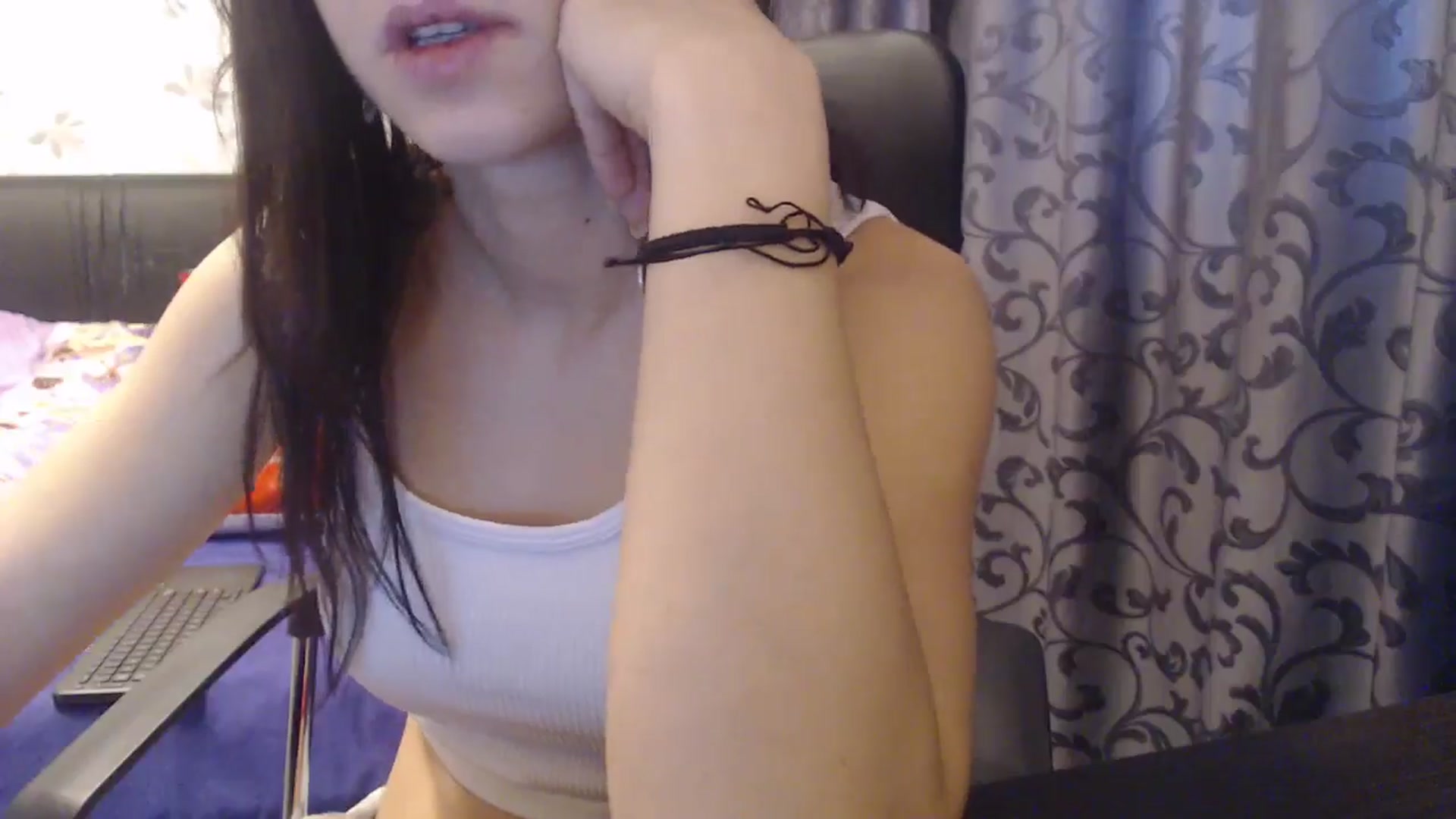 Gallery image thumbnail from Maya19fun's myfreecams stream on, 01/08/2026, 08:28 image 9 of 20