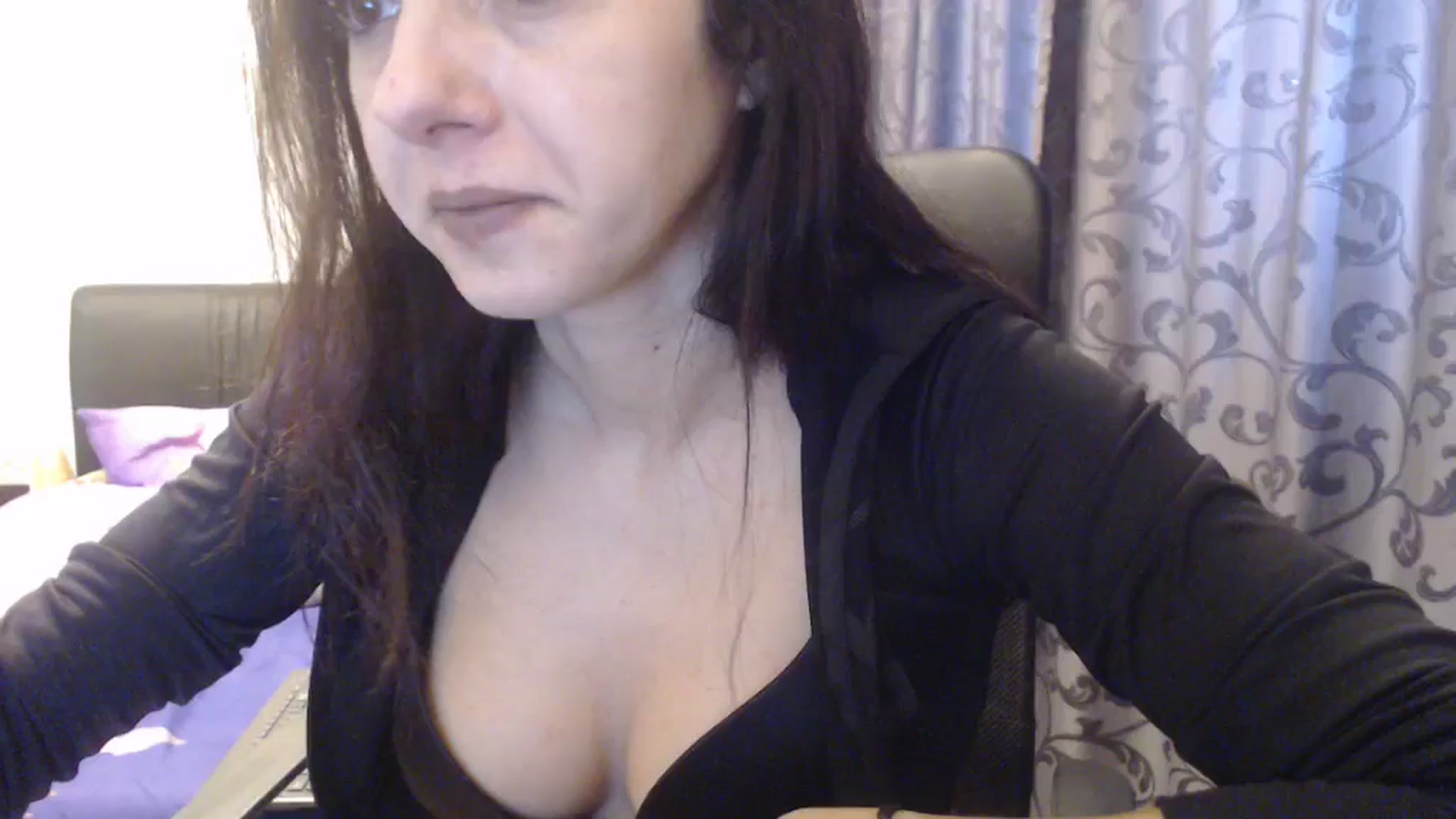 Gallery image thumbnail from Maya19fun's myfreecams stream on, 01/15/2026, 07:26 image 1 of 20