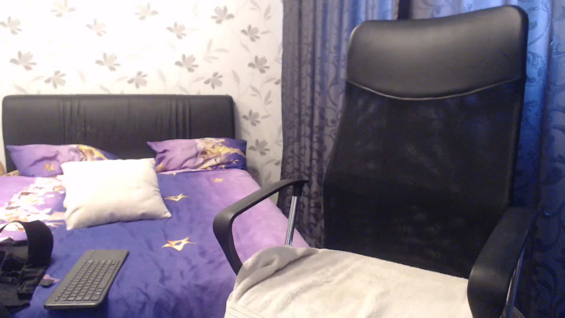 Gallery image thumbnail from Maya19fun's myfreecams stream on, 01/15/2026, 09:33 image 7 of 20