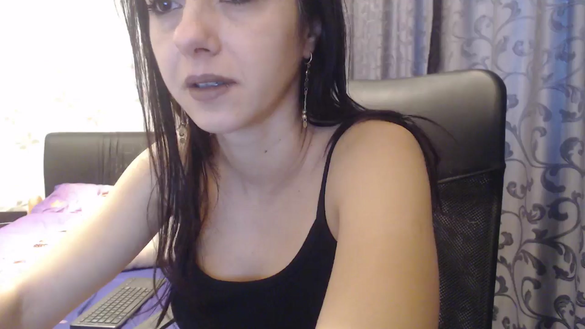 Gallery image thumbnail from Maya19fun's myfreecams stream on, 01/22/2026, 07:35 image 4 of 20