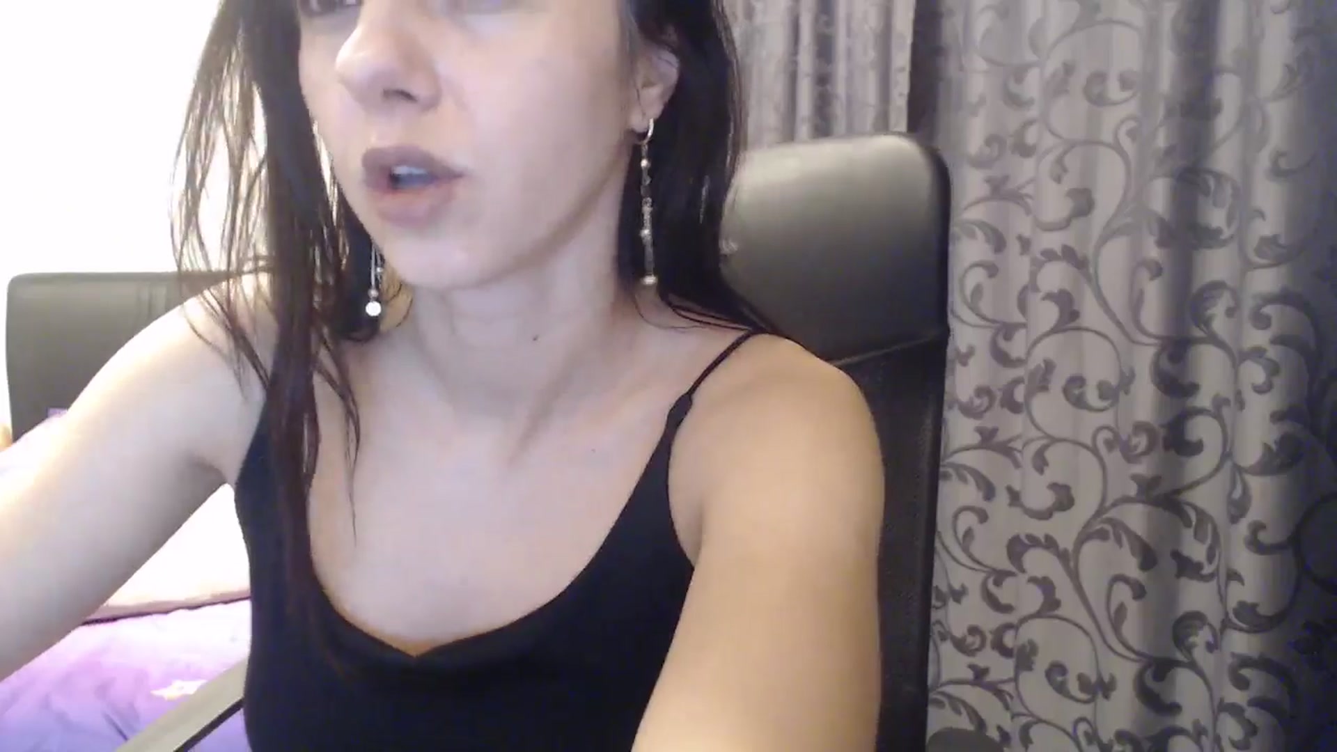 Gallery image thumbnail from Maya19fun's myfreecams stream on, 02/04/2026, 15:47 image 9 of 20