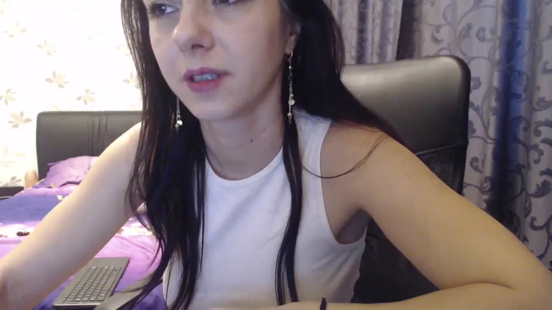 Gallery image thumbnail from Maya19fun's myfreecams stream on, 02/10/2026, 13:48 image 6 of 20