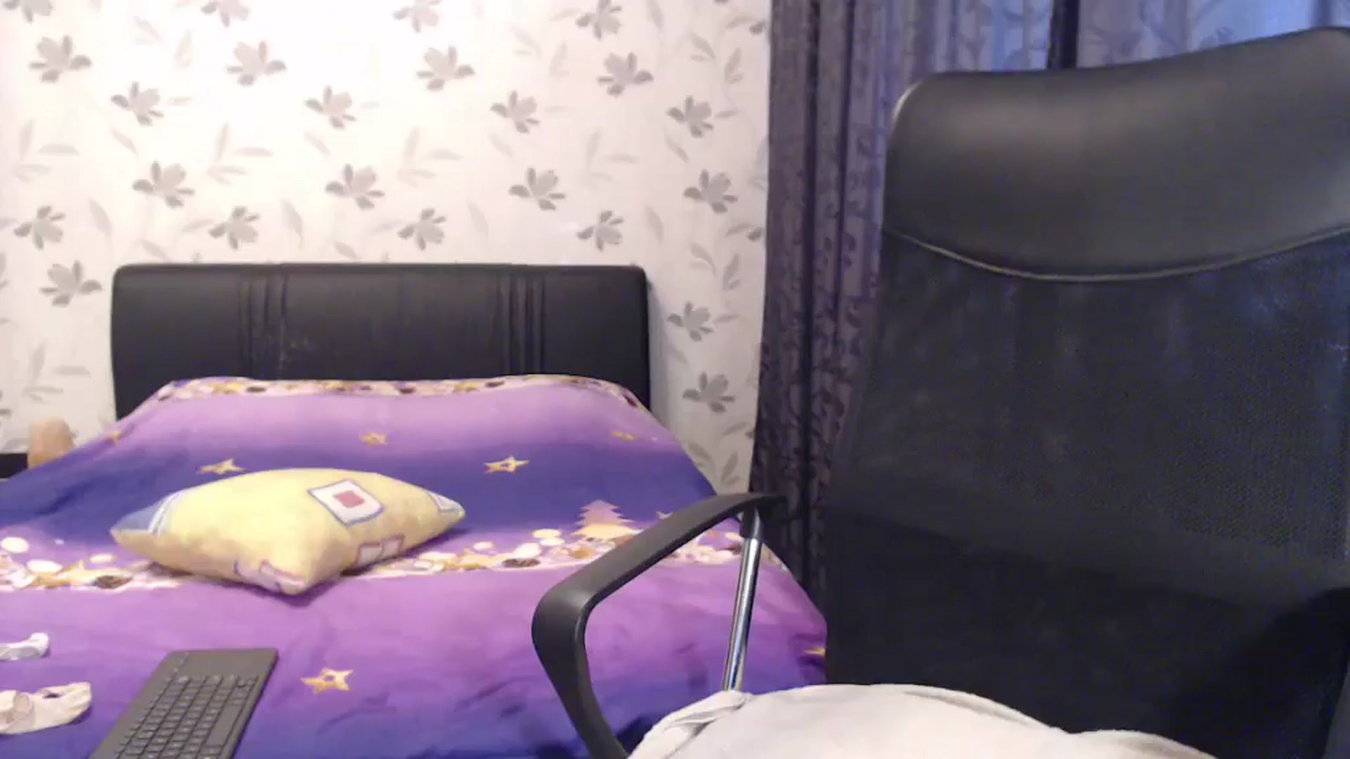 Gallery image thumbnail from Maya19fun's myfreecams stream on, 03/04/2026, 09:25 image 10 of 20