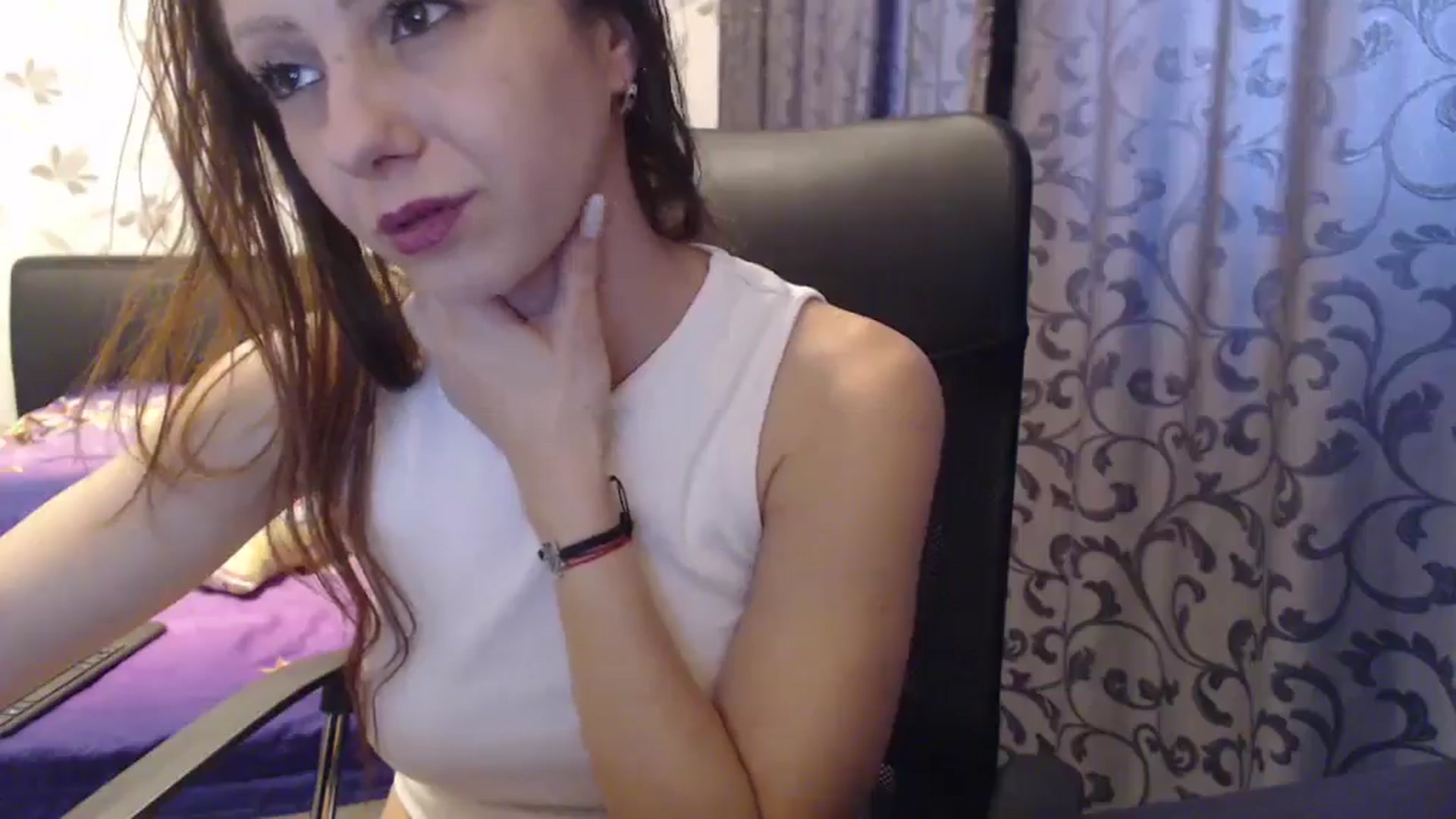 Gallery image thumbnail from Maya19fun's myfreecams stream on, 03/04/2026, 13:16 image 9 of 20