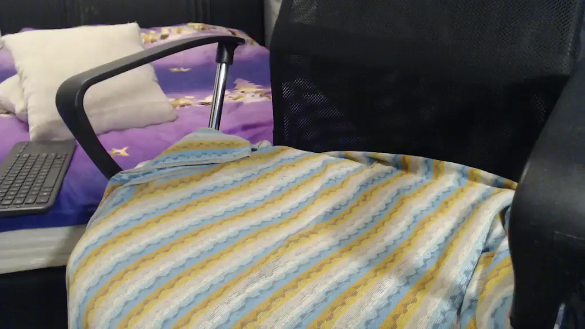 Gallery image thumbnail from Maya19fun's myfreecams stream on, 03/16/2026, 08:16 image 18 of 20